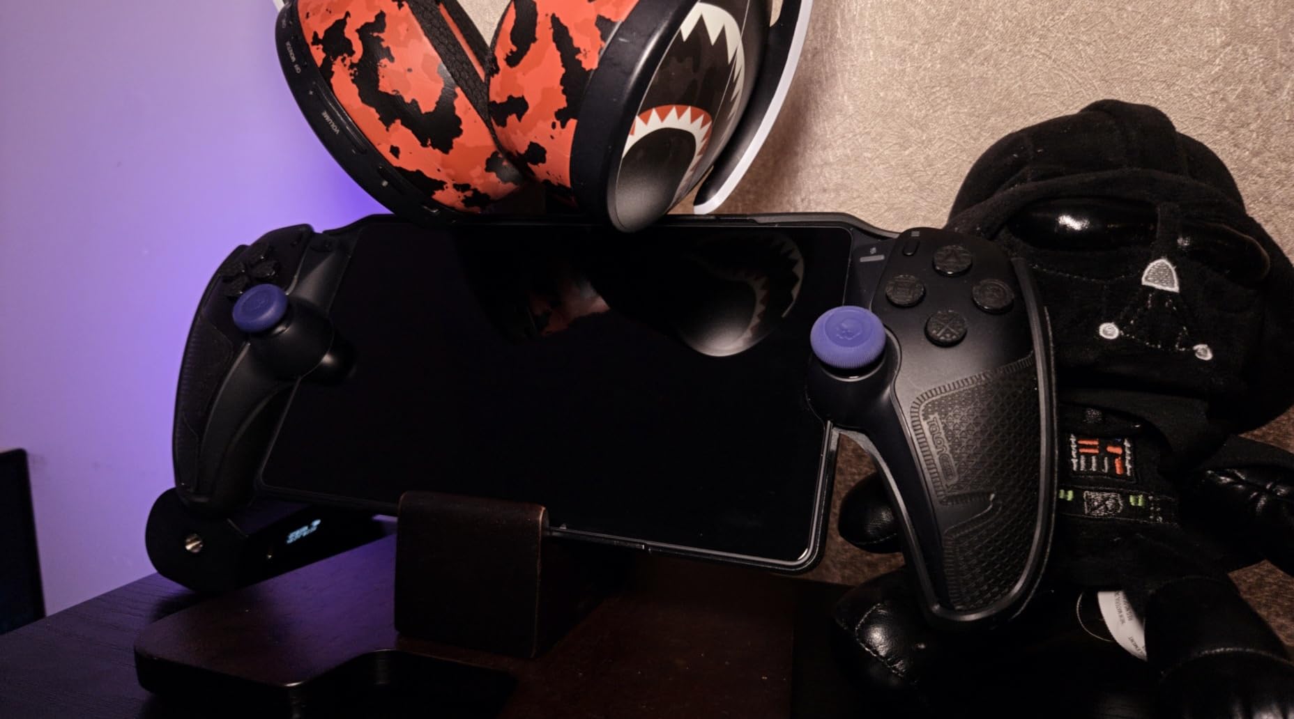 Controller Stand Wood Headphone Stand for Desk Gaming Desk Accessories Controller Holder for Gaming Equipment Headset Holder Gift for Father,Son,Husband,Boyfriend customer photo 1