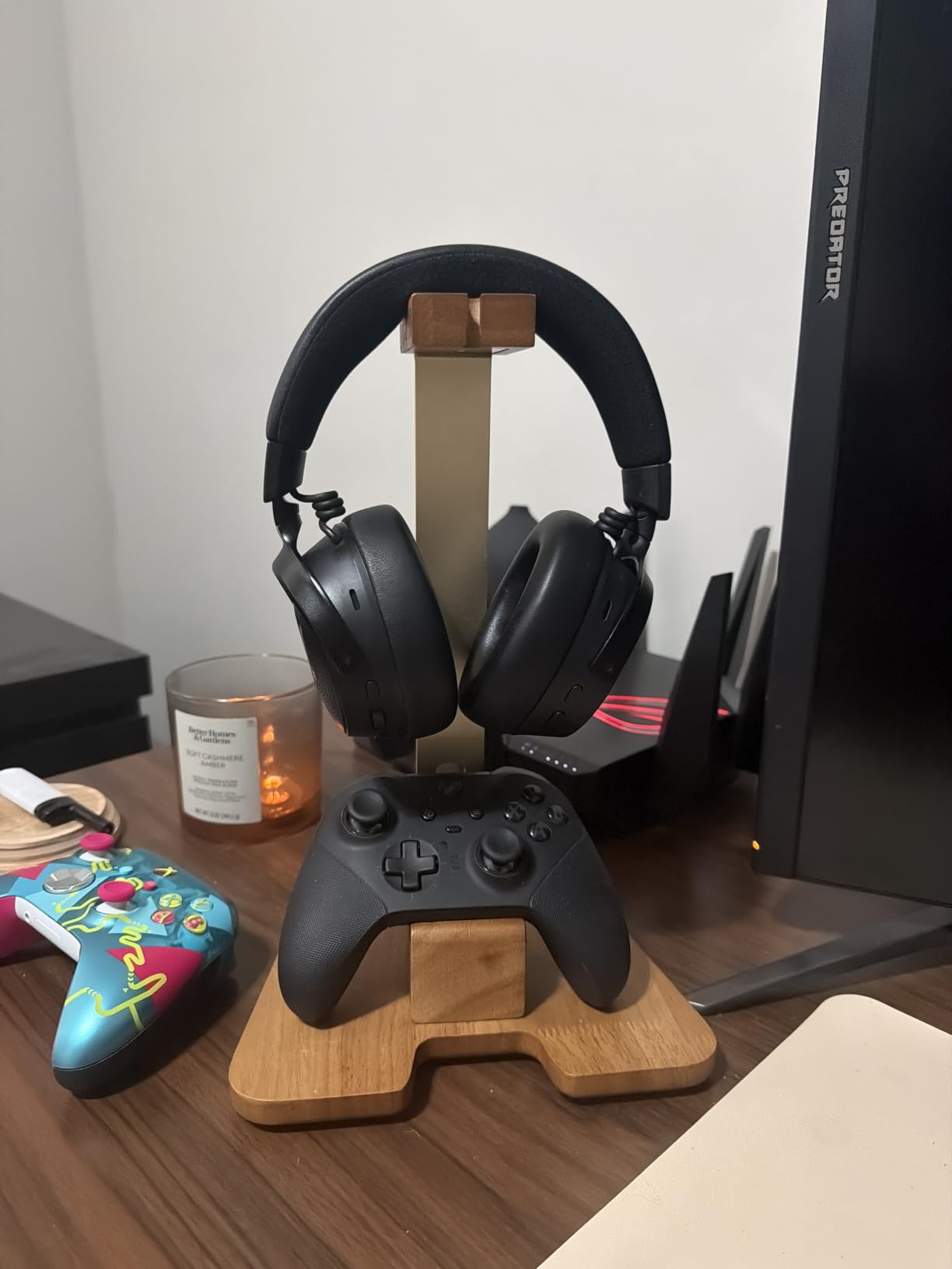 Controller Stand Wood Headphone Stand for Desk Gaming Desk Accessories Controller Holder for Gaming Equipment Headset Holder Gift for Father,Son,Husband,Boyfriend customer photo 2