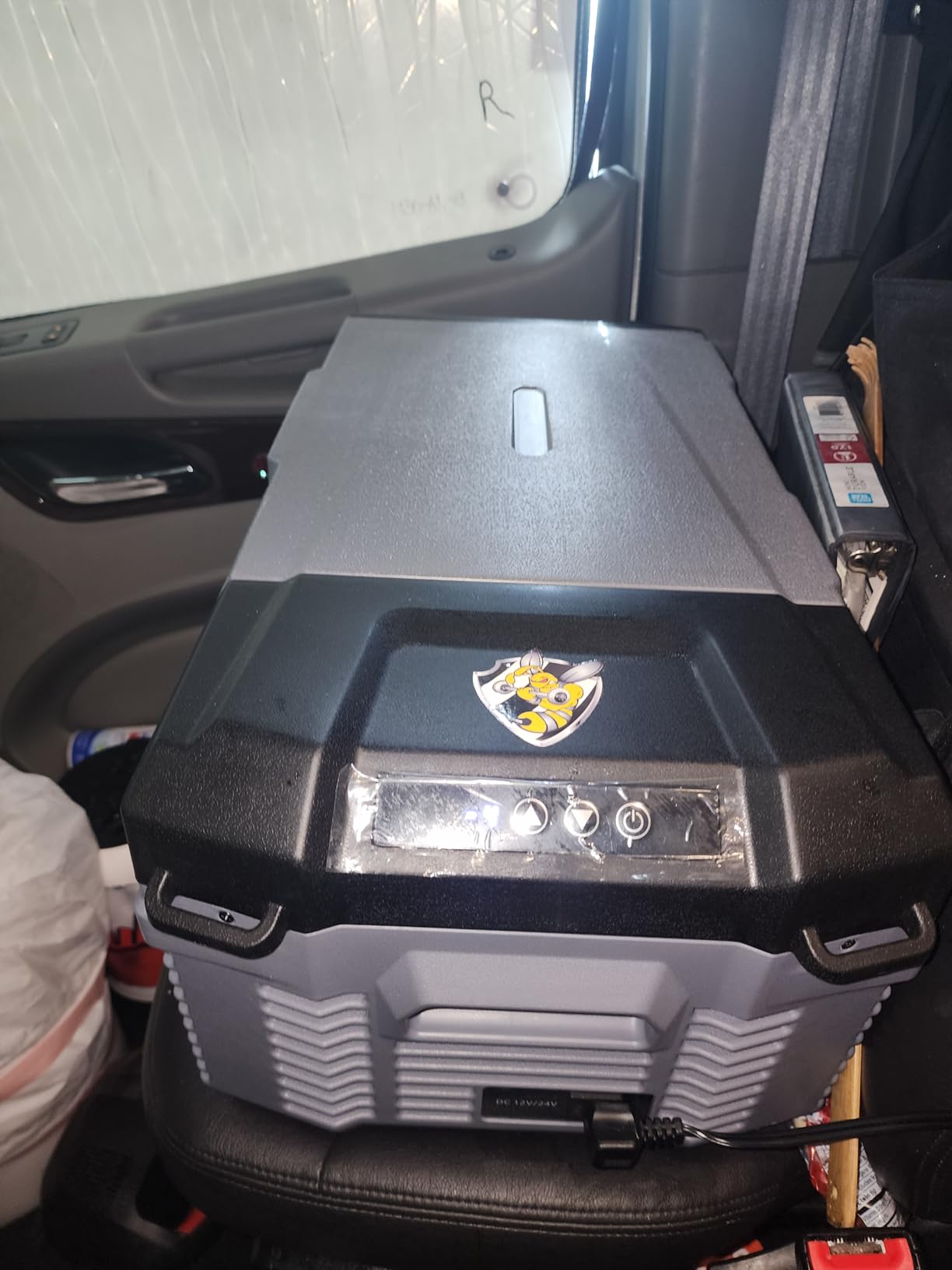 YELLOW JACKET 12 Volt Car Refrigerator, 16 Quart Electric Cooler, Portable Car Fridge for Outdoor Camping Travel, 12V/24V DC 110~240 Volt AC Refrigerator for Truck RV Home Office,-4℉-68℉ customer photo 1