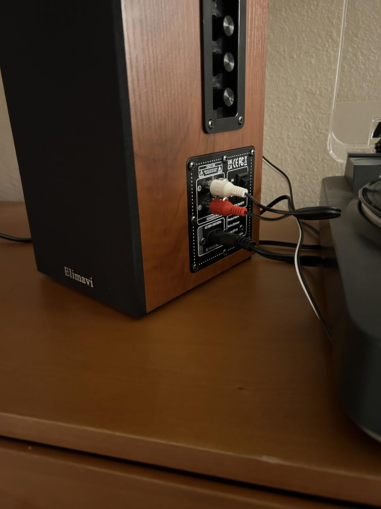 Elimavi 30W X 2 Powered Bookshelf Speakers, RCA Input for Turntable, Black customer photo 2