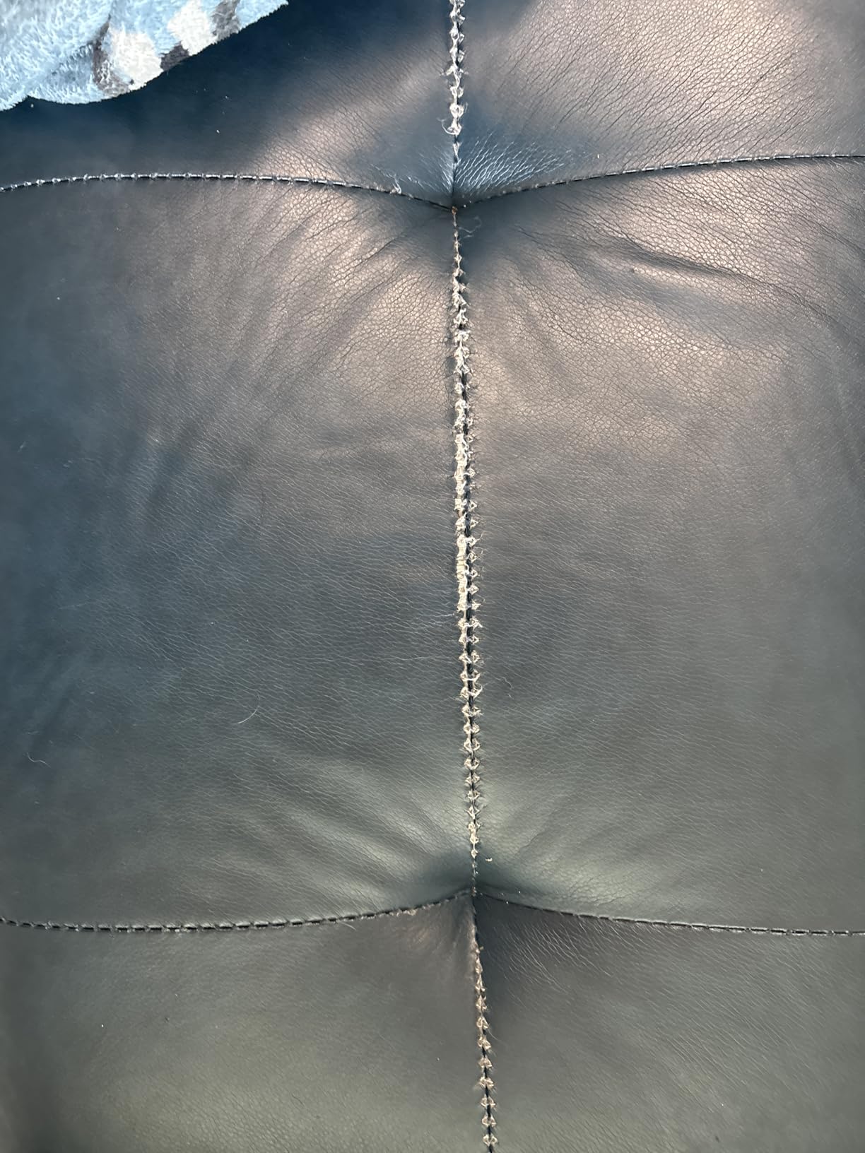 61'' Brown Faux Leather Loveseat, Small Tufted Couch for Living Room | Mini Sofa, Love Seat, Comfy 2-Seat Settee with Mid-Century Modern Tufted Design, Office Bedroom Small Spaces, Brown customer photo 1