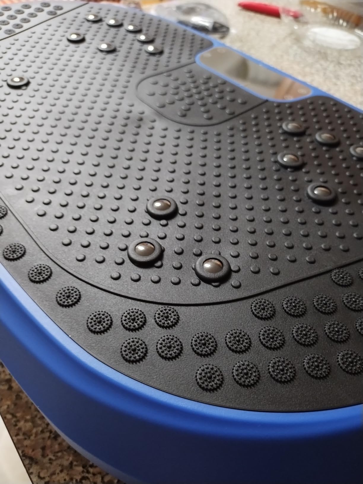 HVX Vibration Plate Exercise Machine 450 lbs Capacity Lymphatic Drainage customer photo 1
