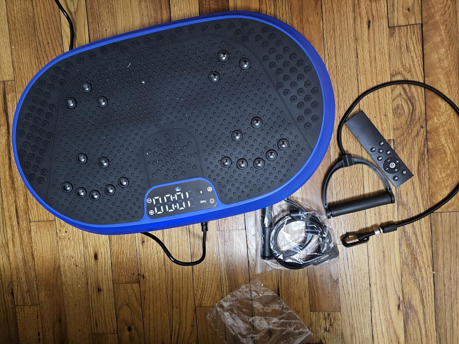 HVX Vibration Plate Exercise Machine 450 lbs Capacity Lymphatic Drainage customer photo 2