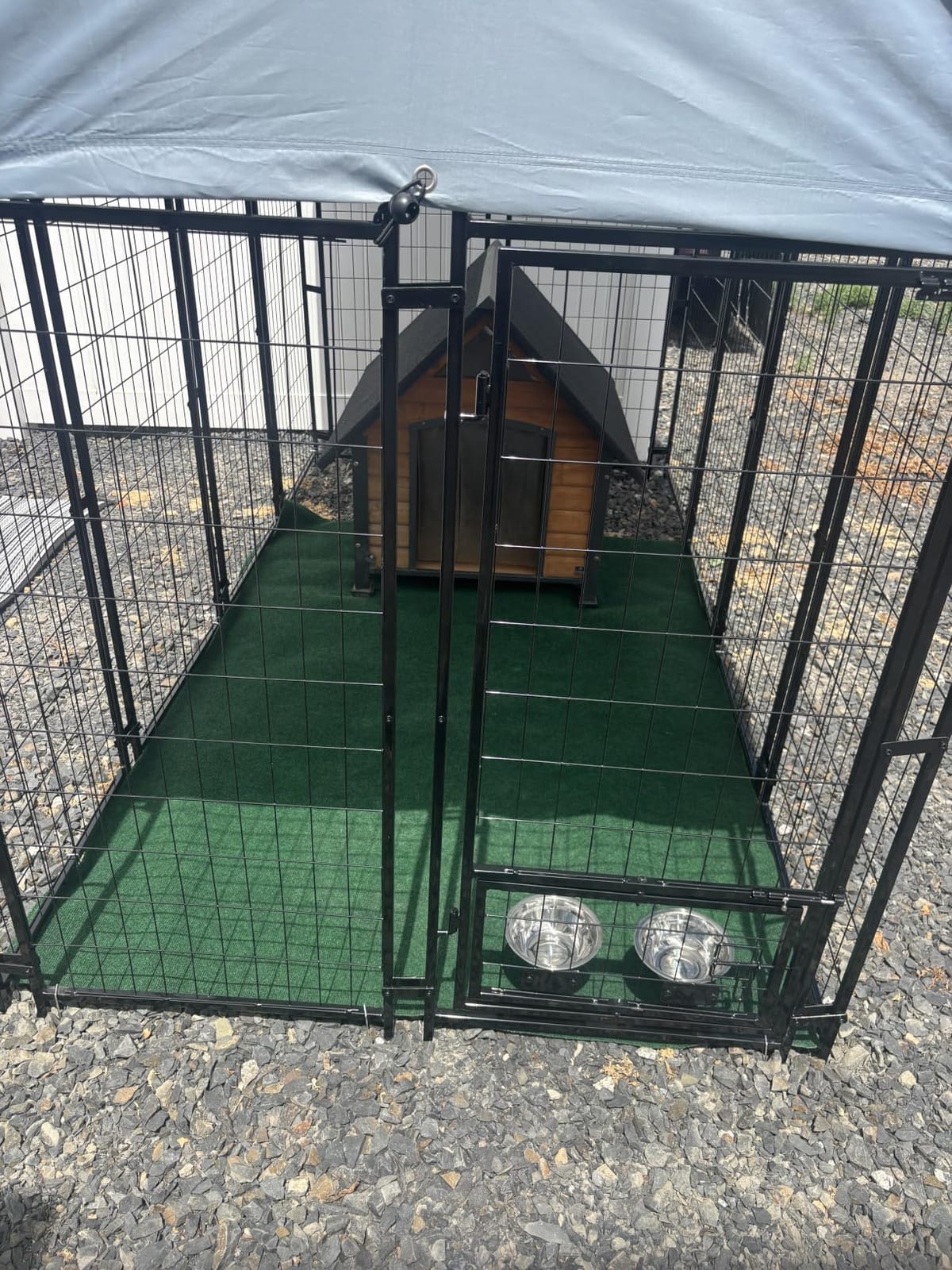 8x4x6 FT Outdoor Dog Kennels for Large Dogs, Heavy Duty Welded Wire Steel Outside Dog Kennel with Roof, Dog Pens with 2 Rotating Dog Bowls, Dog Playpen Fence with Secure Lock for Backyard customer photo 2