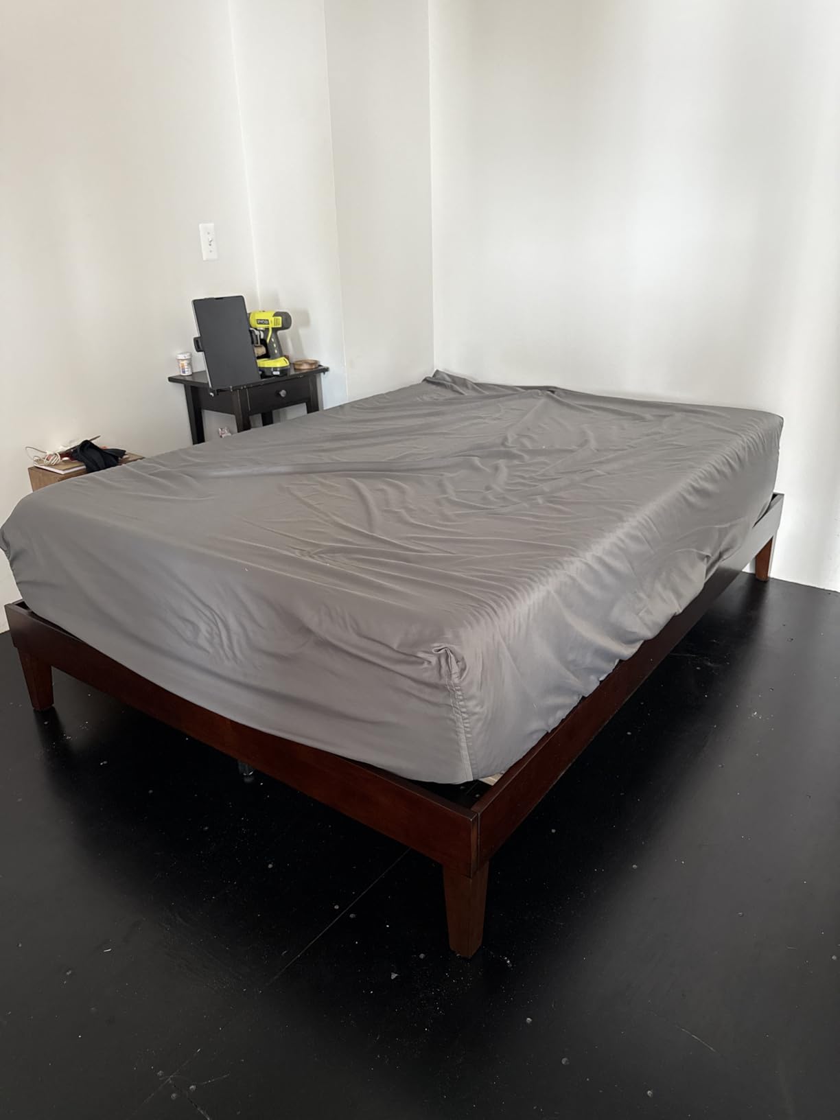 Yaheetech Queen Size Solid Wood Platform Bed Frame Low-Profile Dark Walnut | Sturdy rubberwood frame with 12 plywood slats offers solid support, assembles easily, and stays quiet, no box spring needed. customer photo 1