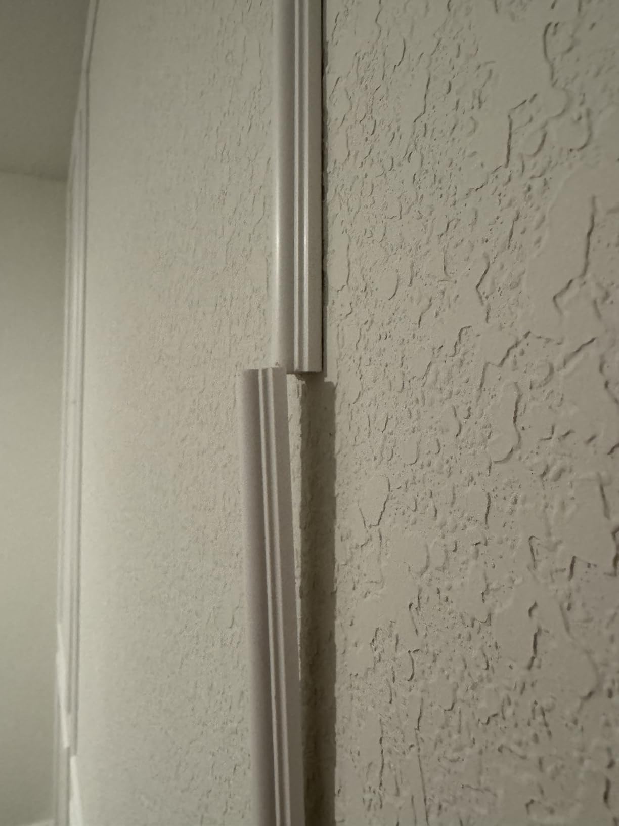 3 Set Peel and Stick Wall Molding Kit,Pre Cut Wainscoting Panels,24x32in customer photo 2