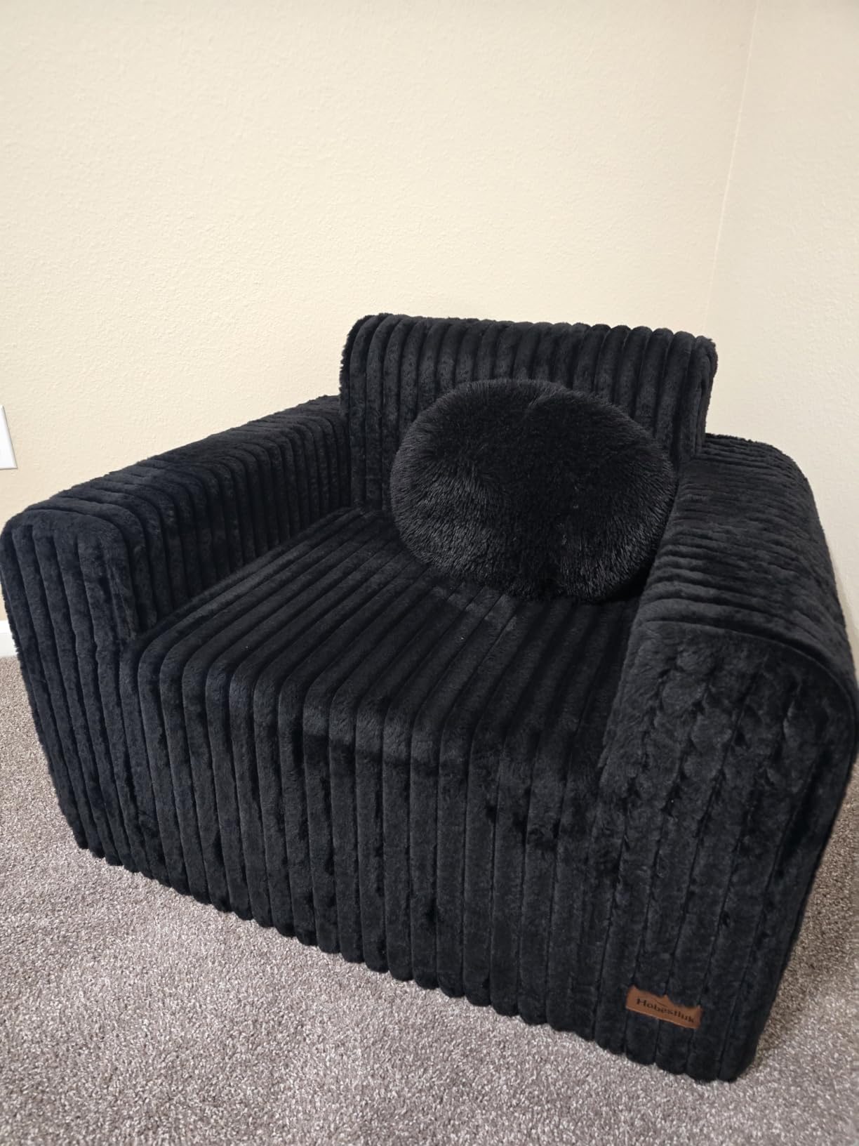 Hobestluk 2-Seater Foam Sofa with Pillows Comfy Couch for Small Spaces customer photo 1