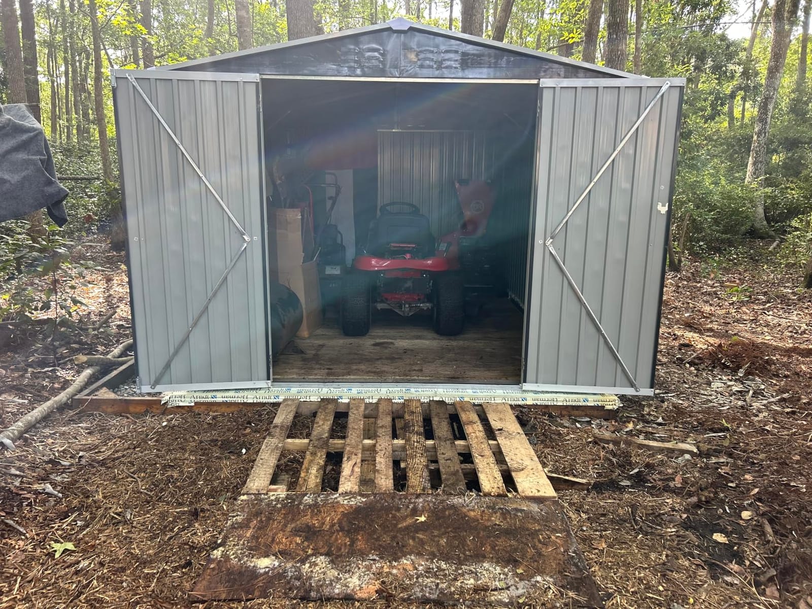 Polar Aurora 8 x 12 FT Outdoor Storage Shed customer photo 1