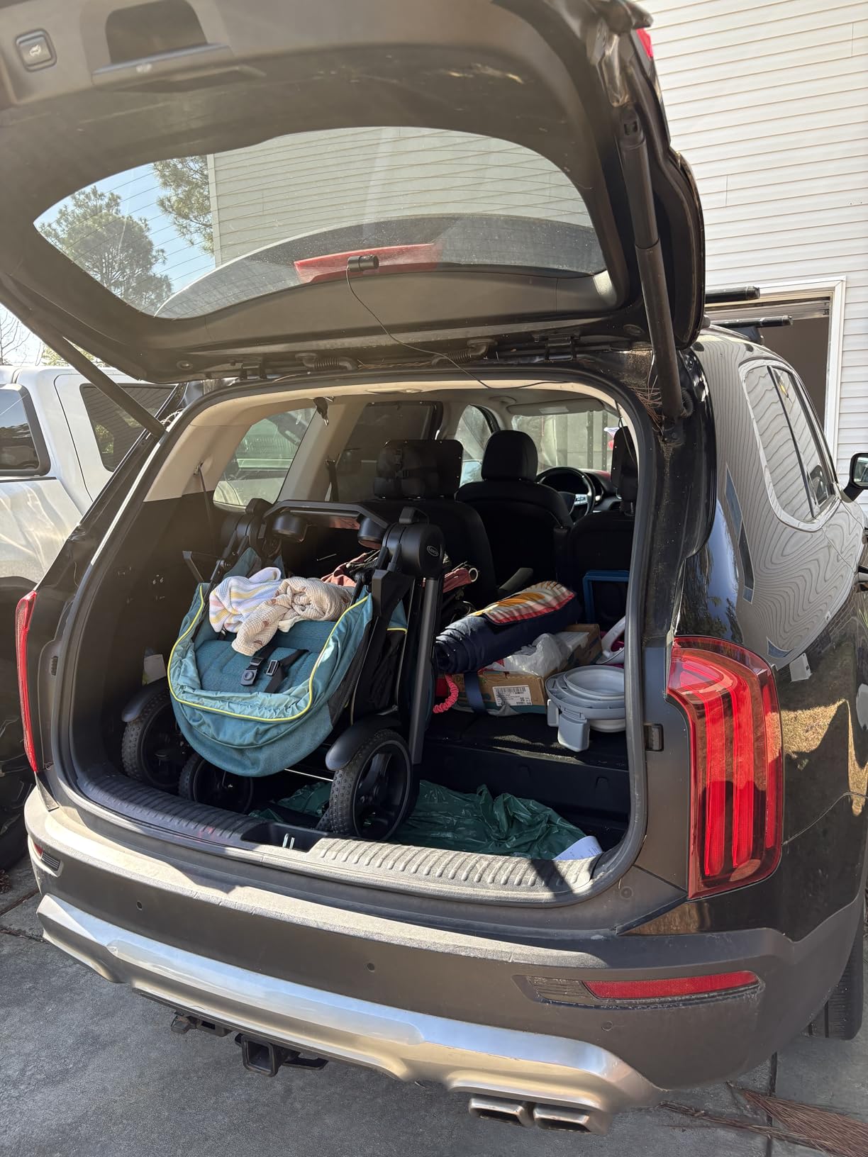 Graco Ready2Roll Stroller Wagon - All Terrain Baby Wagon Stroller for 2 Kids, Compact Foldable Wagon, Accepts Infant Car Seats customer photo 2