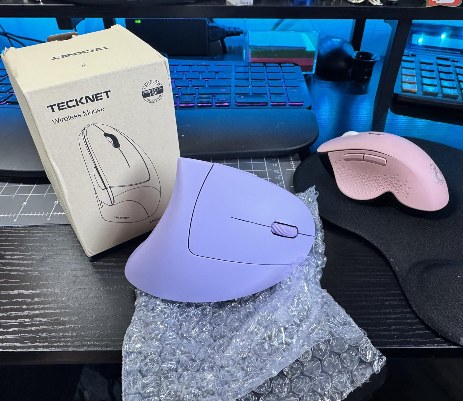 TECKNET 2.4G Ergonomic Mouse Vertical Wireless 4800 DPI Carpal Tunnel Mouse customer photo 1