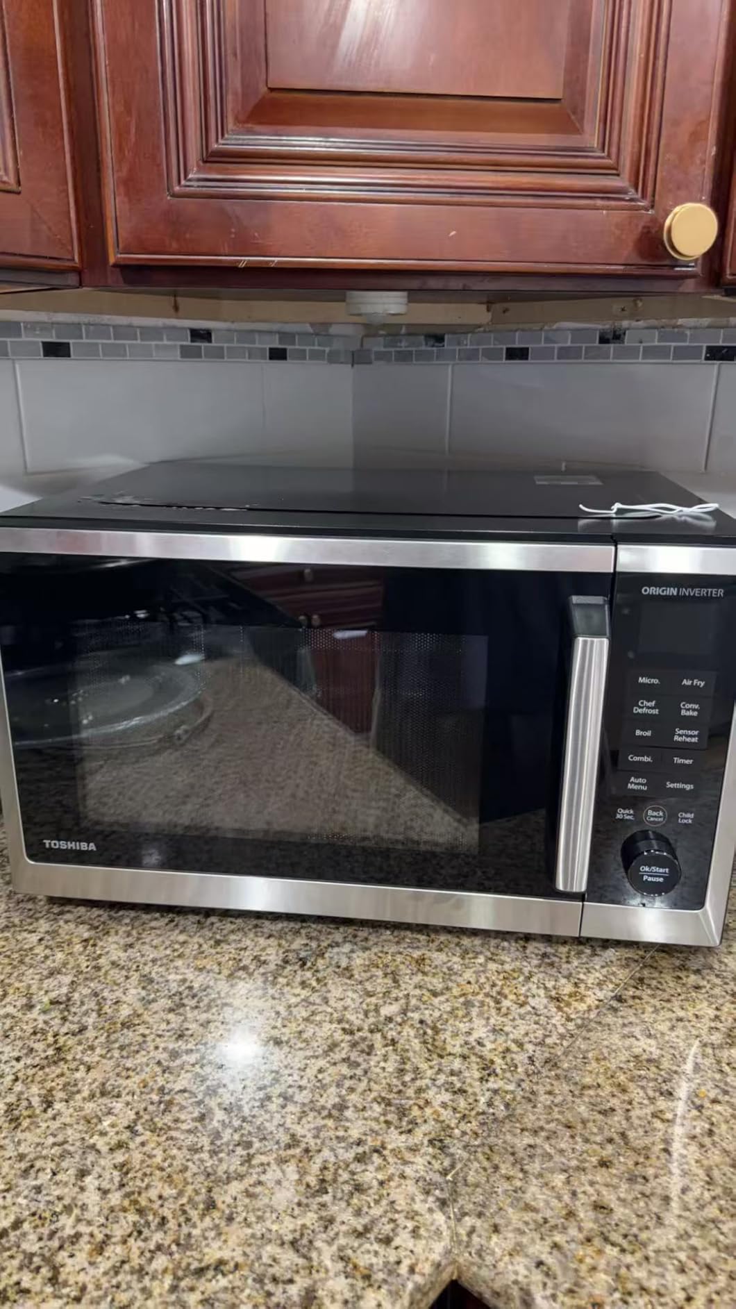 TOSHIBA OptiChef PRO MAX Air Fryer Combo Microwave Oven, 1.3 Cu.Ft, 1100W customer photo 1