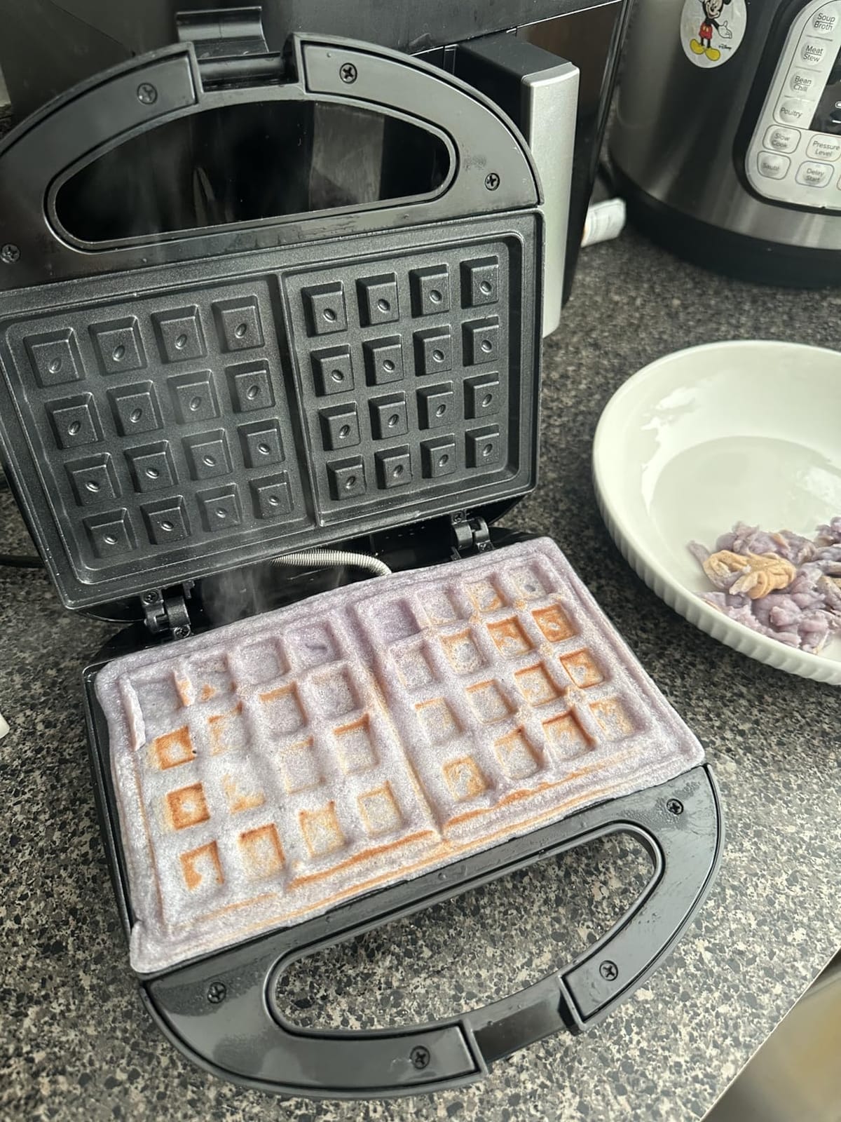 OSTBA Panini Press Grill, 4-Slice Sandwich Maker with Nonstick Plates customer photo 2