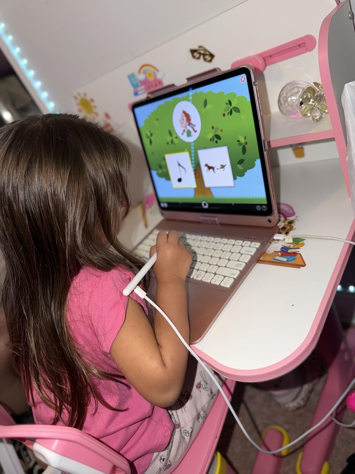 Kids Desk and Chair Set, Height Adjustable Kids Desk customer photo 2
