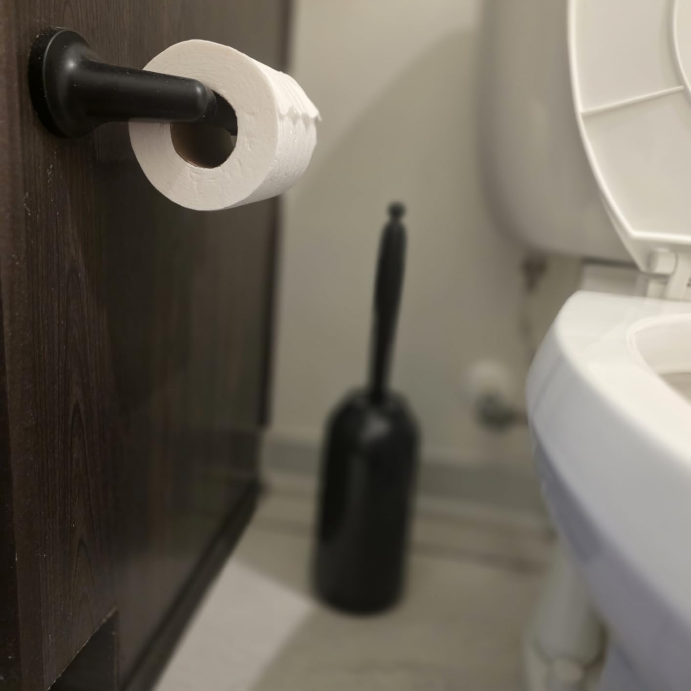 HAMITOR Toilet Bowl Brush Holder Set: Bathroom Deep Cleaning Scrubber customer photo 2