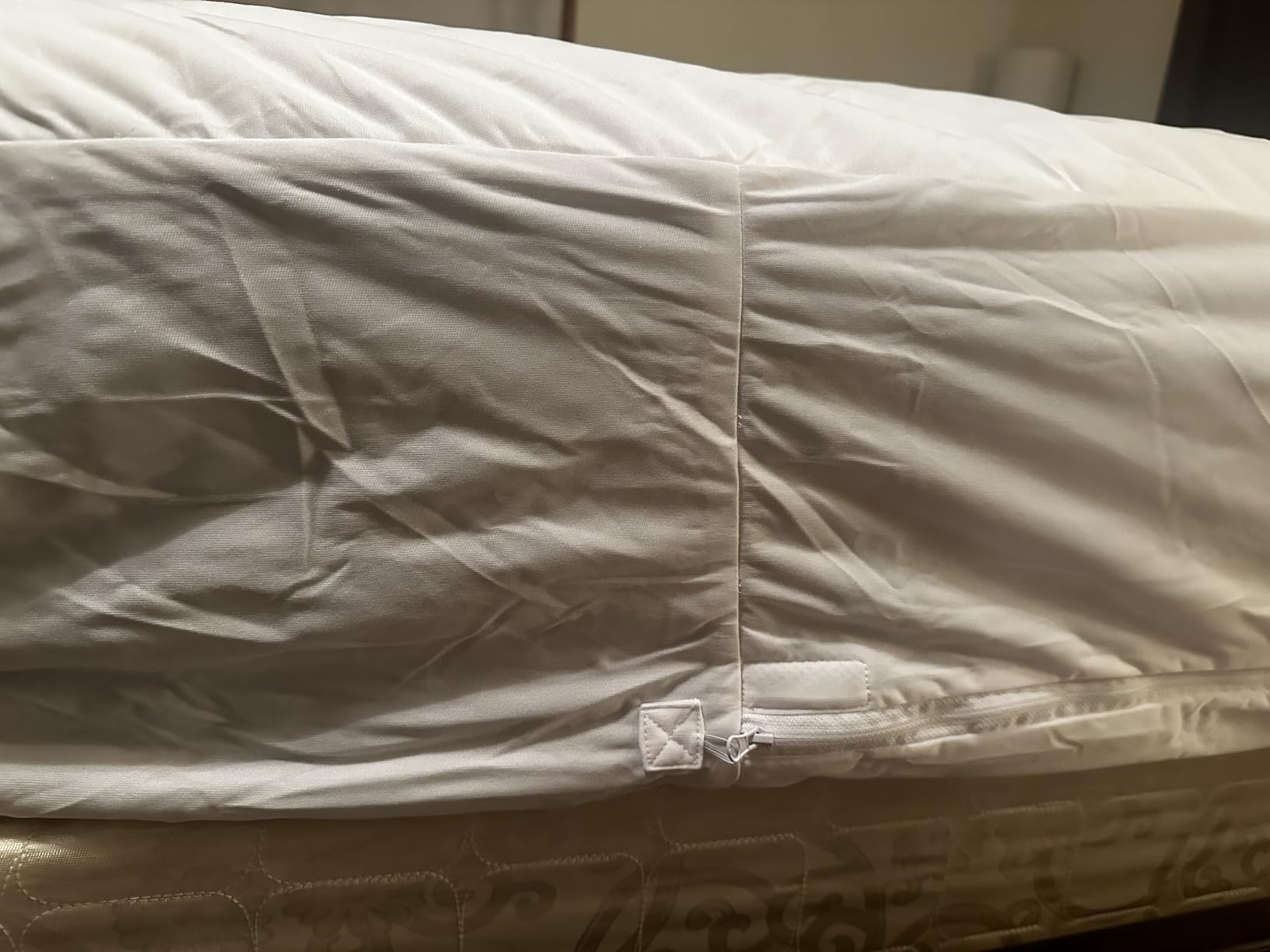 Protect-A-Bed AllerZip Deep Pocket Waterproof Mattress Encasement, Queen | Six-sided zippered waterproof encasement protects against bed bugs, dust mites, and spills for 11