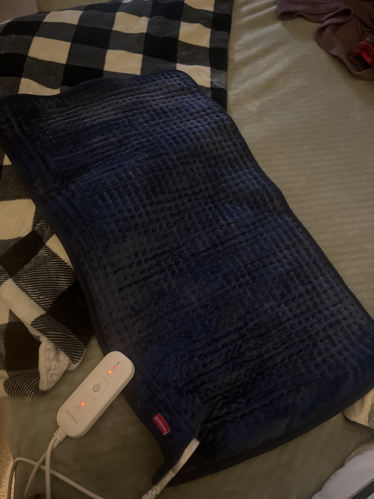 Comfytemp Extra Large Heating Pad for Back Period, 33''x 17'' FSA Eligible customer photo 2