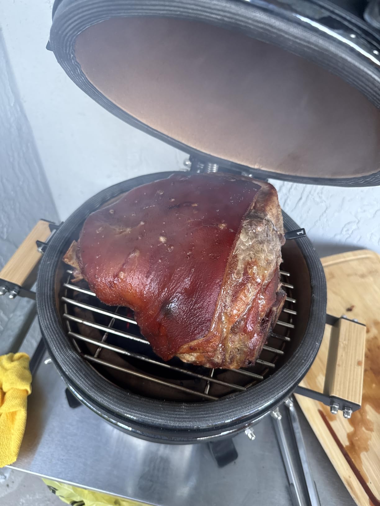 London Sunshine 13-Inch Ceramic Kamado Grill, Waterproof Vent Cap, Orange customer photo 1