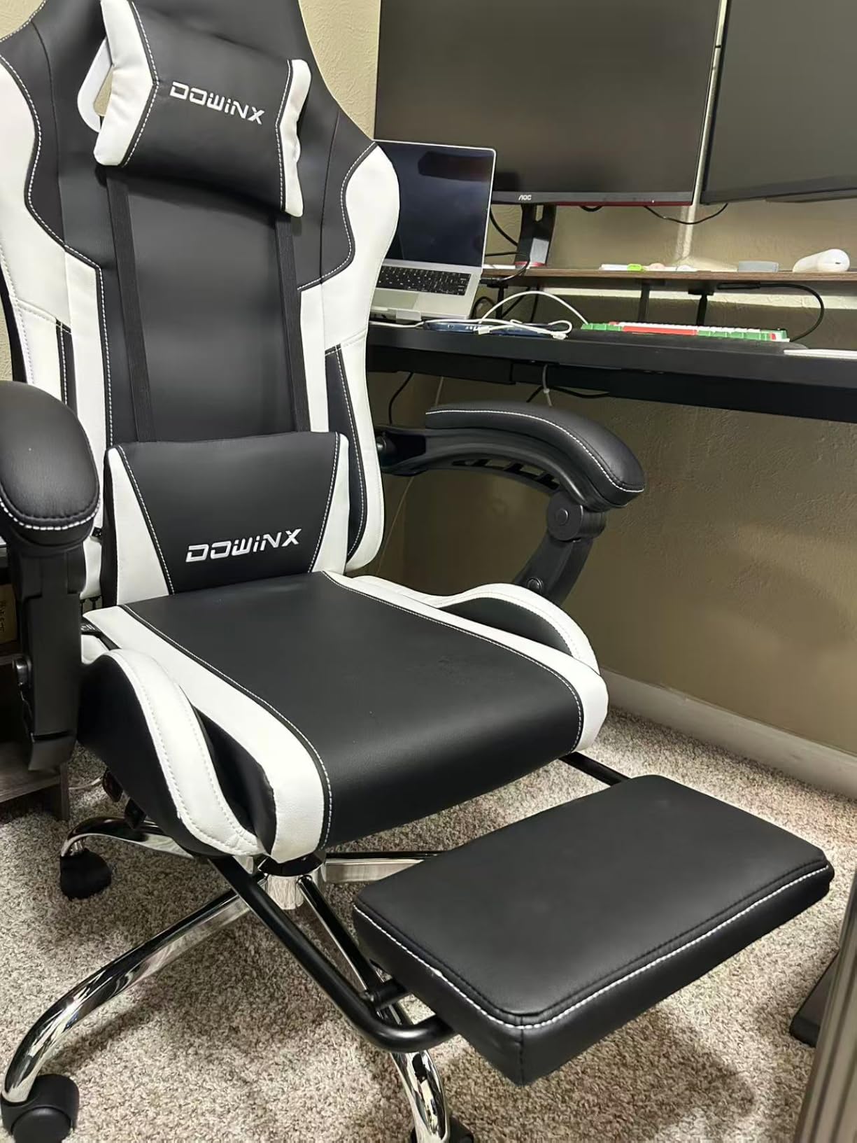 Dowinx Ergonomic Gaming Chair with Footrest & Massage Lumbar, 2D-Linkage Armrests for Computer Chair 330lbs with Headrest Pillow for Office, Home, Streaming and Long Gaming Sessions, Blue customer photo 1