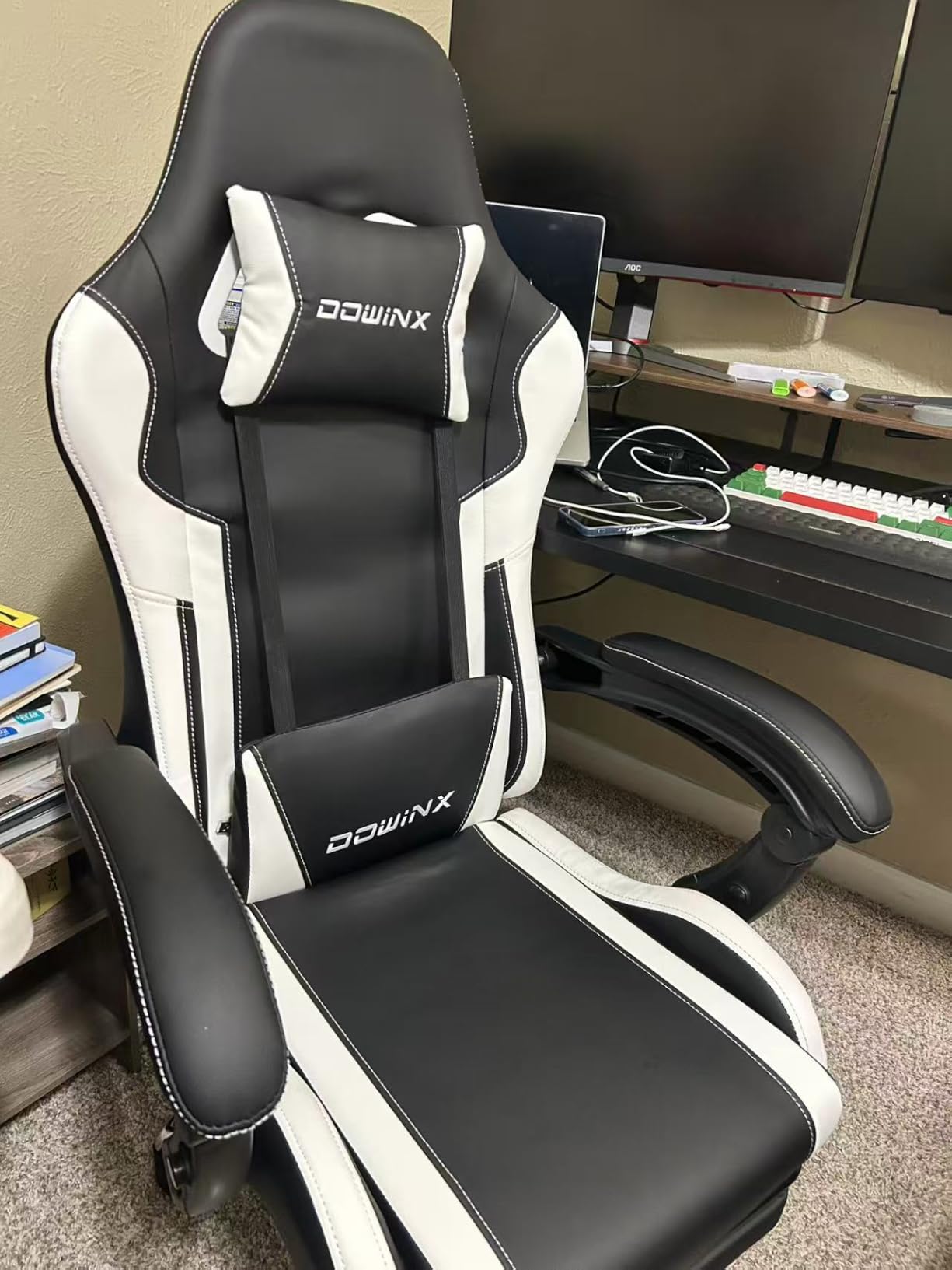 Dowinx Ergonomic Gaming Chair with Footrest & Massage Lumbar, 2D-Linkage Armrests for Computer Chair 330lbs with Headrest Pillow for Office, Home, Streaming and Long Gaming Sessions, Blue customer photo 2
