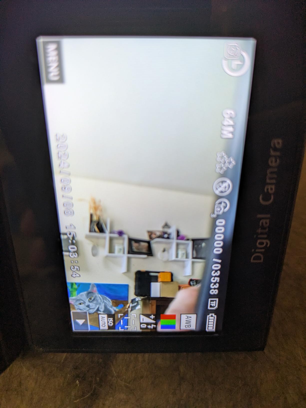 VJIANGER 4K Digital Camera, Vlogging Camera with 180° Flip Screen customer photo 2