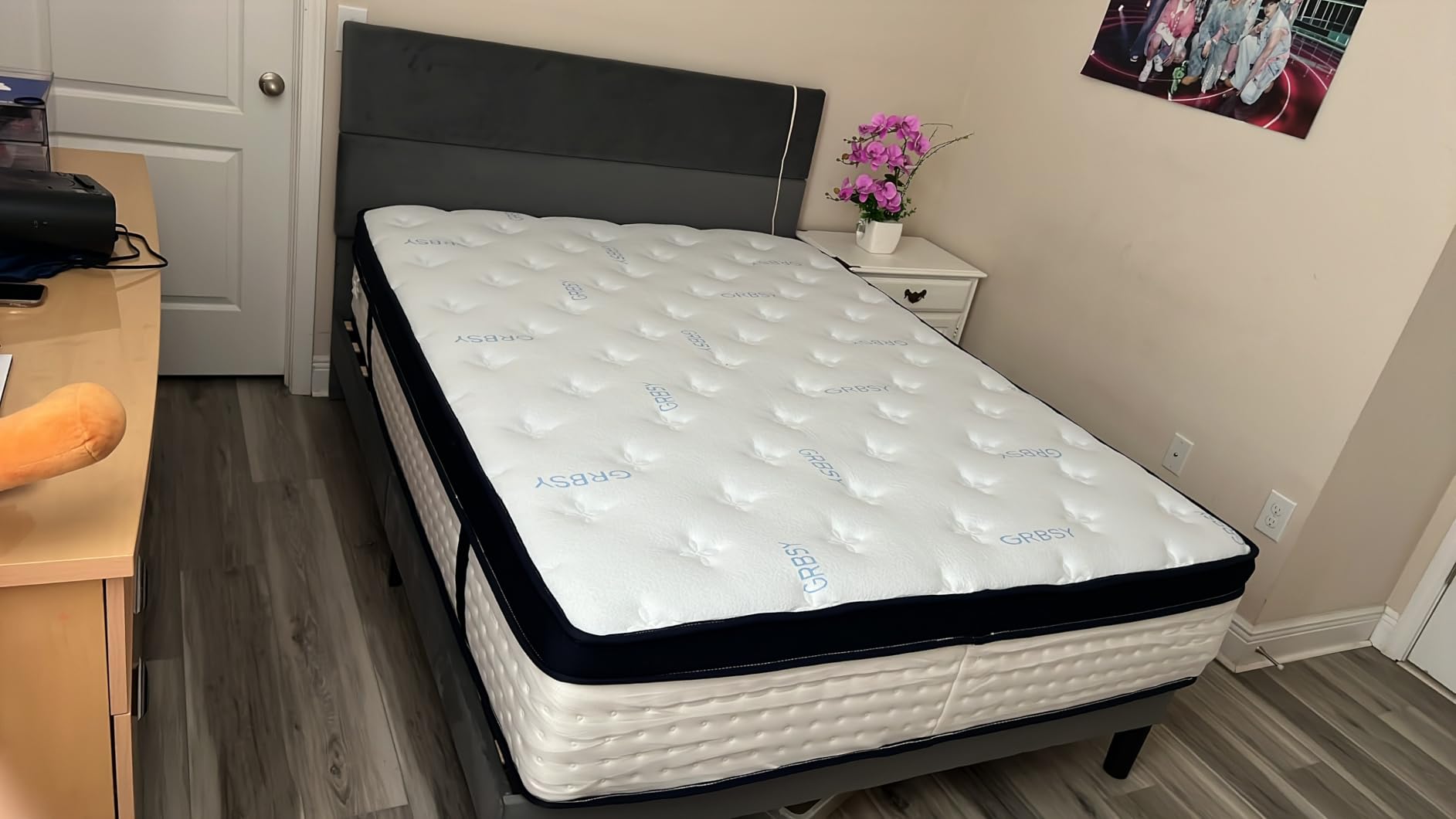 14 Inch Queen Mattress, Upgraded 7-Zone Support Hybrid Queen Size Mattress In A Box with Cooling Gel Memory Foam & Pocket Coils for Back Pain Relief, 365-Night Trial, Motion Isolation, Medium Firm customer photo 1