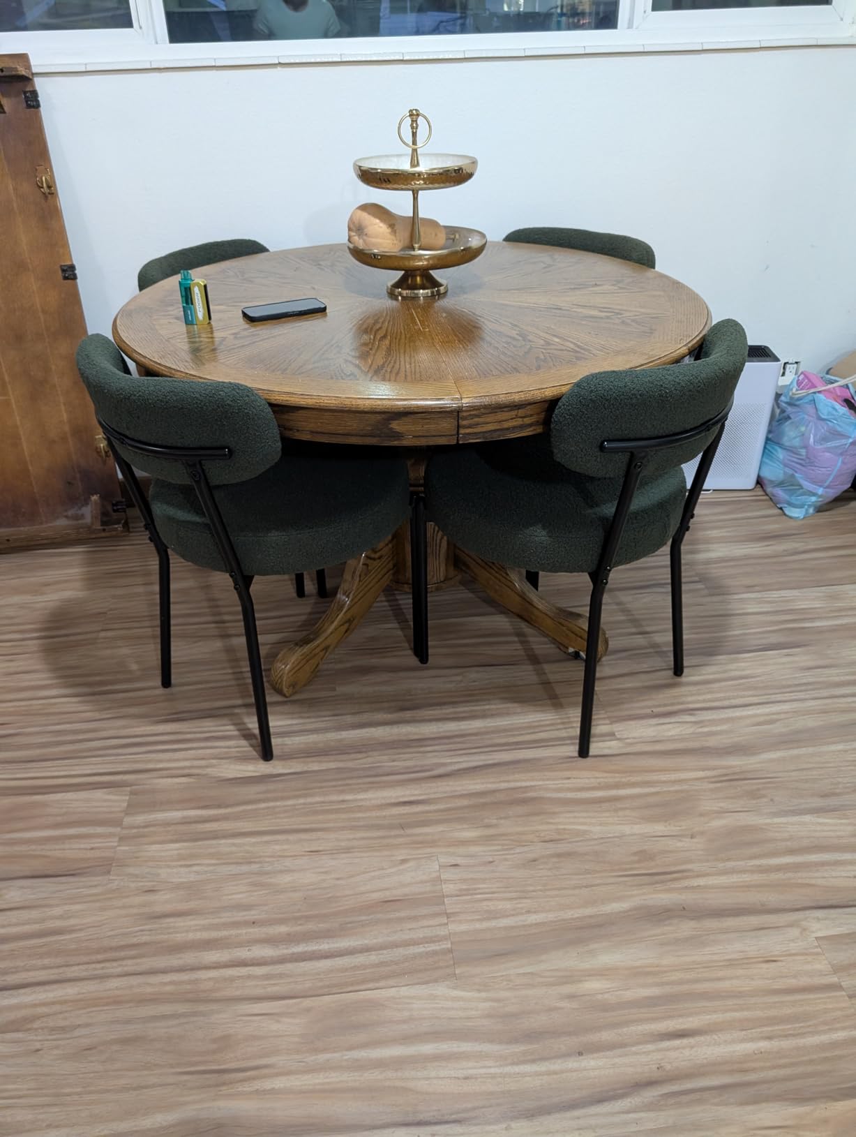 DUMOS Dining Chairs Set of 2, Mid Century Modern Chair Round Upholstered Curved Backrest, Kitchen Vanity Living Room Chairs with Black Metal Legs, Green customer photo 1
