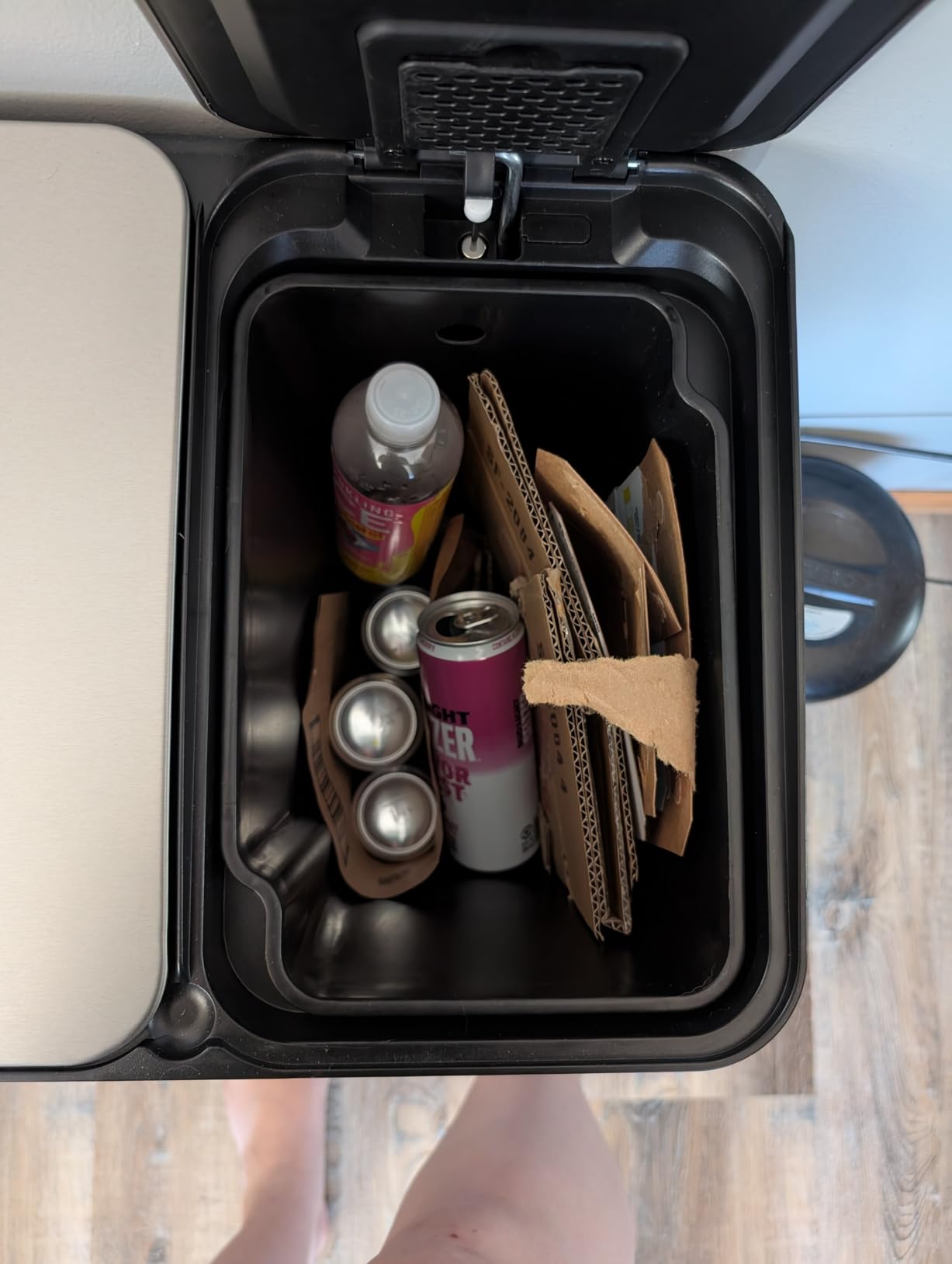 Lovewind Dual Trash and Recycling Bins for Kitchen, 13+6 Gallon Stainless Steel Garbage and Recycle Bin Combo for Large Families, Dual Trash Can with Soft Close Lid & Magnetic Stickers, Silver customer photo 2