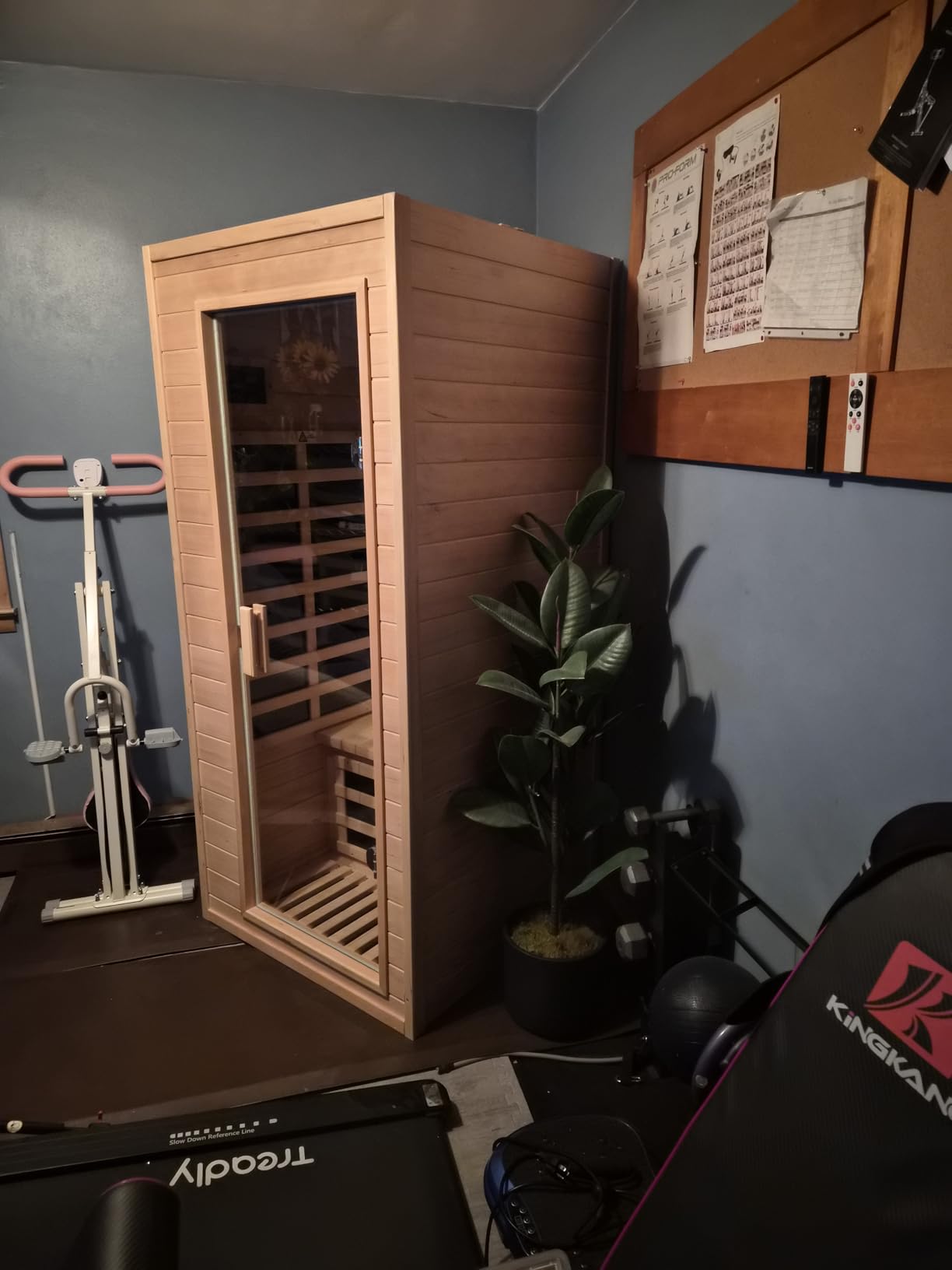 Kanlanth 1 Person Far Infrared Sauna, Low EMF Indoor Dry Home Sauna, 950W customer photo 1