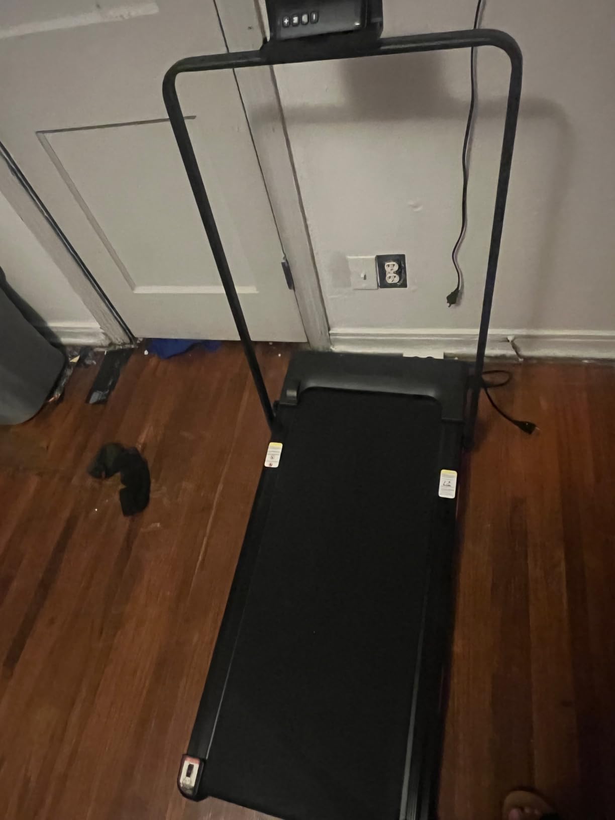CURSOR FITNESS 16% Incline Treadmills for Home with 3 LED Displays customer photo 2