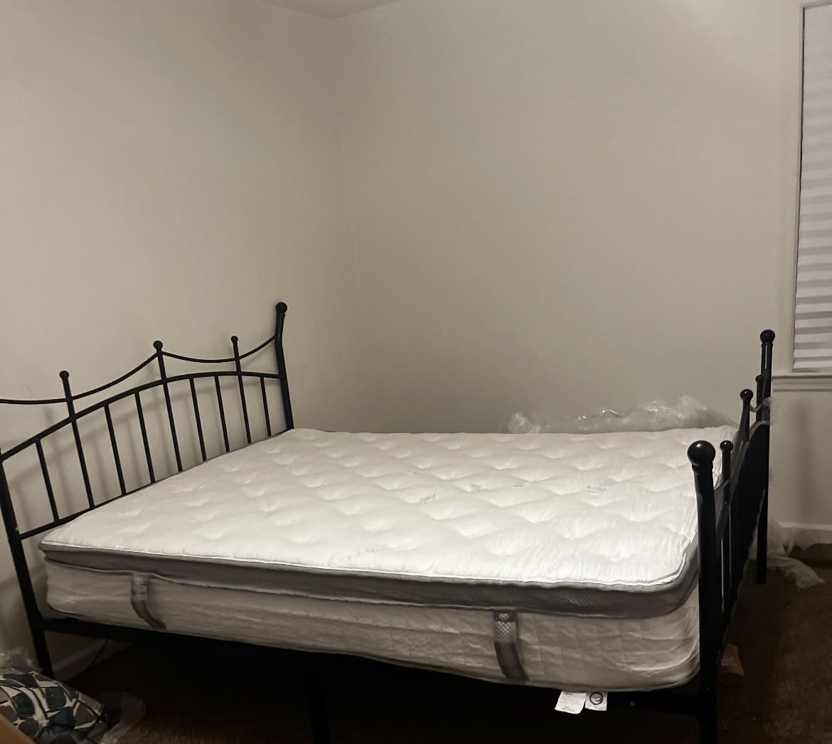 Queen Mattress, 12 Inch Hybrid Queen Mattress in a Box, Memory Foam & Individual Pocket Springs, Medium Firm, Motion Isolation, Ideal for All Sleep Positions, CertiPUR-US Certified customer photo 2