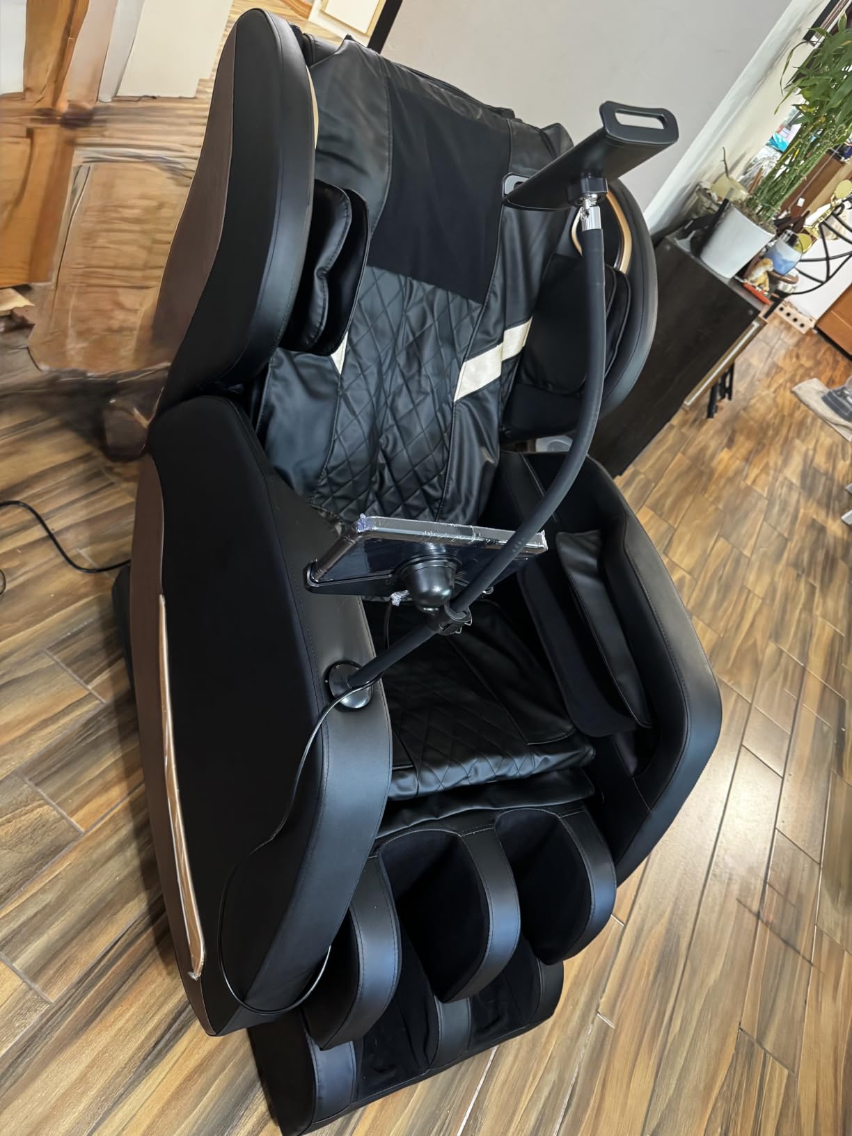 Massage Chair Full Body, 14 Fixed Rollers, Zero Gravity Recliner customer photo 2