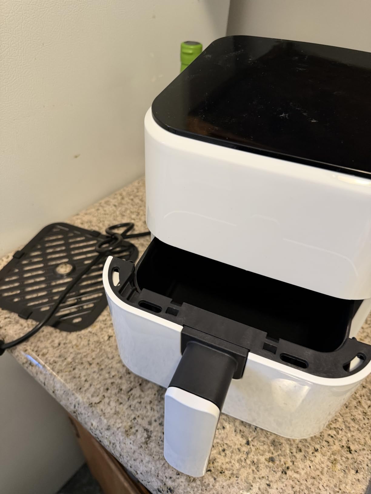 DUMOS 3 Qt Air Fryer, Compact Digital Airfryer with Auto Shut-Off, Fast Cooking for Quick Easy Meals, Space Saving Mini Air Fryer for Small Kitchens, Apartments & Singles customer photo 1