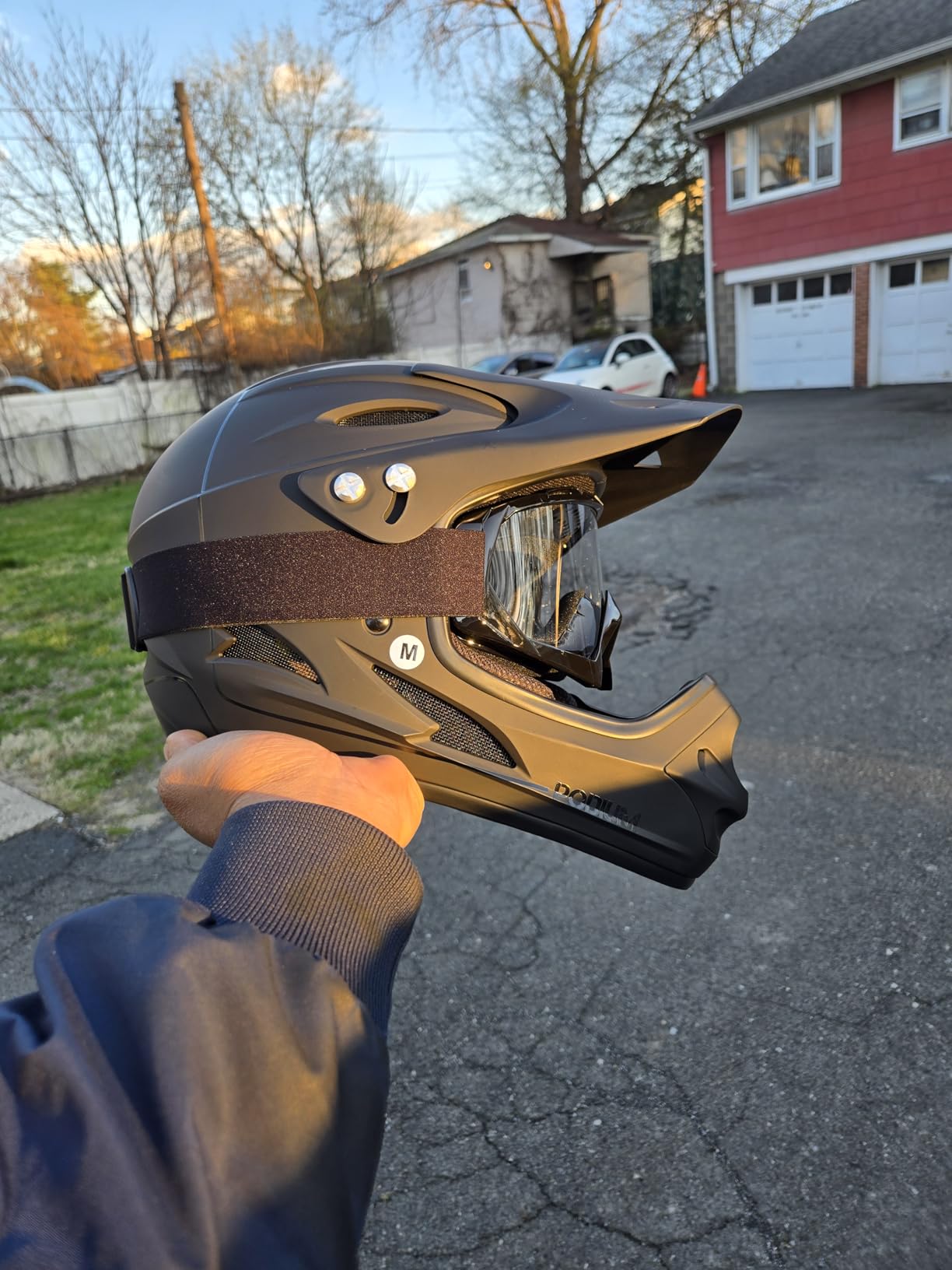DEMON UNITED Podium Full Face Mountain Bike Helmet Black Includes MIPS Technology customer photo 1