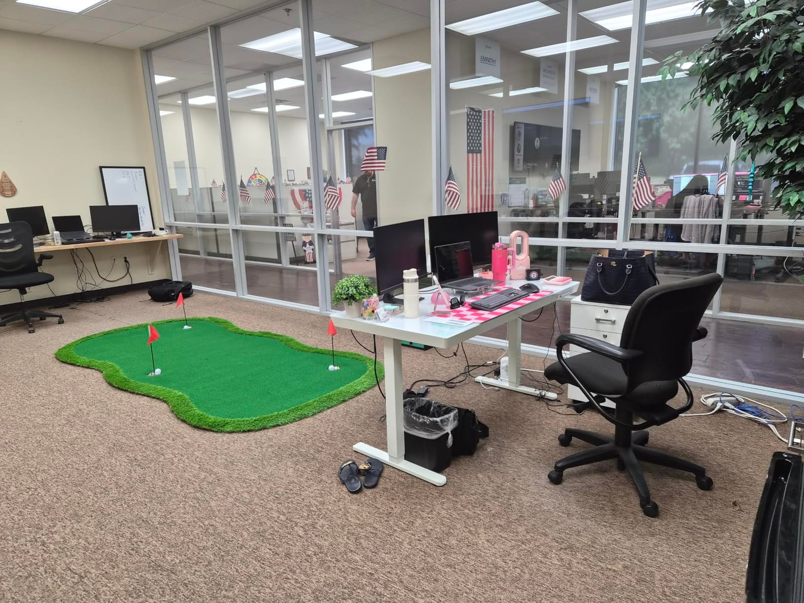 Chriiena Golf Putting Green,Large Practice Putting Mat for Indoor Outdoor customer photo 1