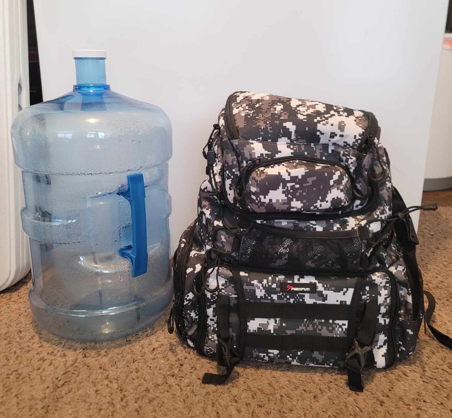 Piscifun Fishing Tackle Backpack, 42L Rod & Box Carrier, Waterproof customer photo 2