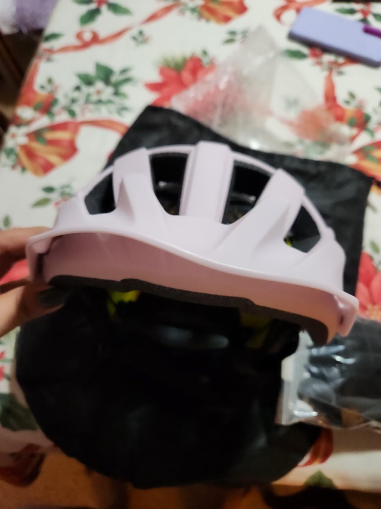 OutdoorMaster Gem Recreational MIPS Cycling Helmet - Two Removable Liners & Ventilation in Multi-Environment - Bike Helmet in Mountain, Motorway for Youth & Adult customer photo 2