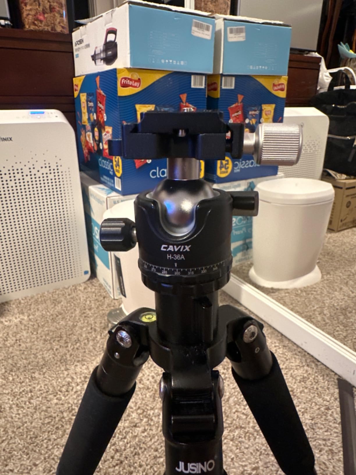 Tripod Ball Head, CAVIX H-46 Metal Ball Head Camera Tripod Head 44lbs/20kg Load with Arca Swiss Quick Release Plate for Tripod, Monopod, DSLR, Camera customer photo 1
