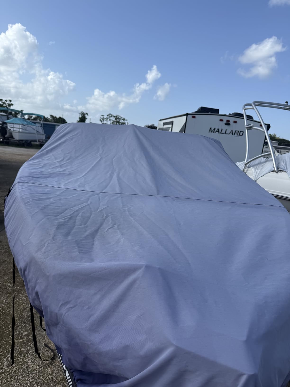 Seal Skin Covers Universal Boat Cover, Waterproof Marine-Grade Cover for 16'-18.5'L x 98