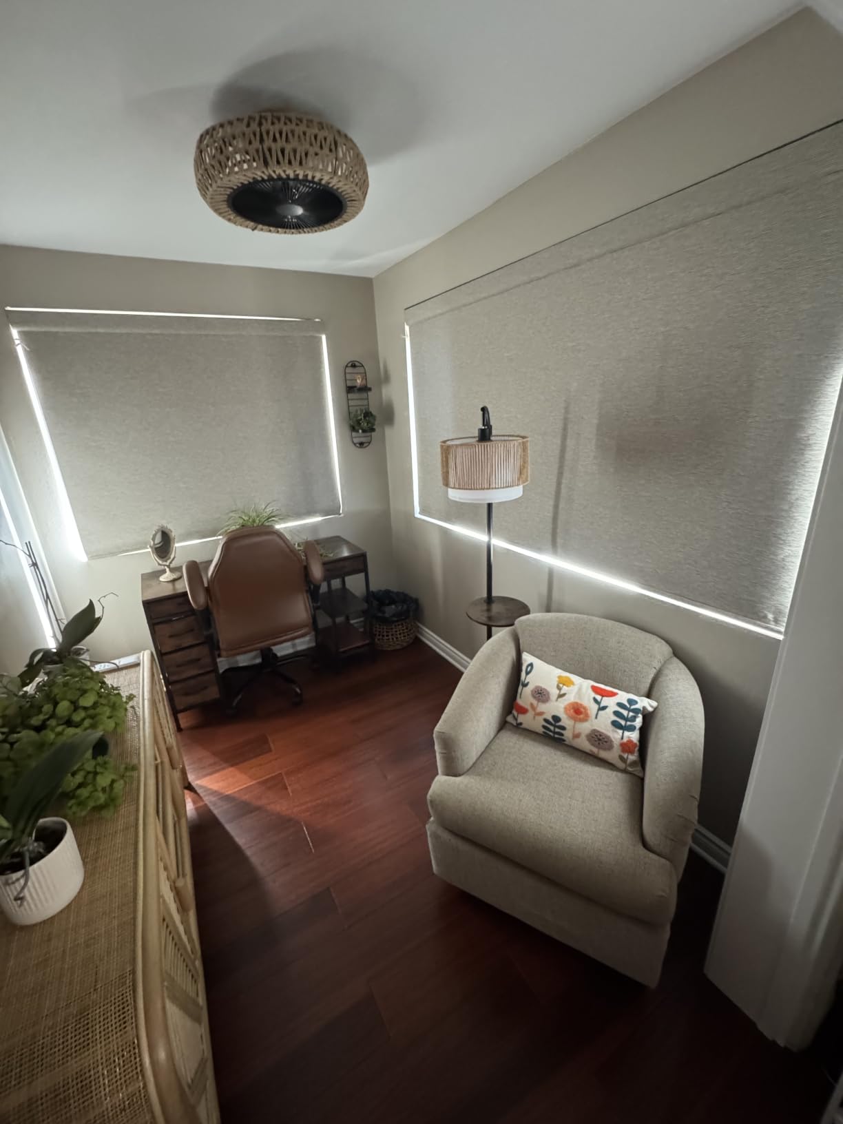 Kincmo Motorized Blinds with Remote, APP, Voice Control - 100% Blackout customer photo 2