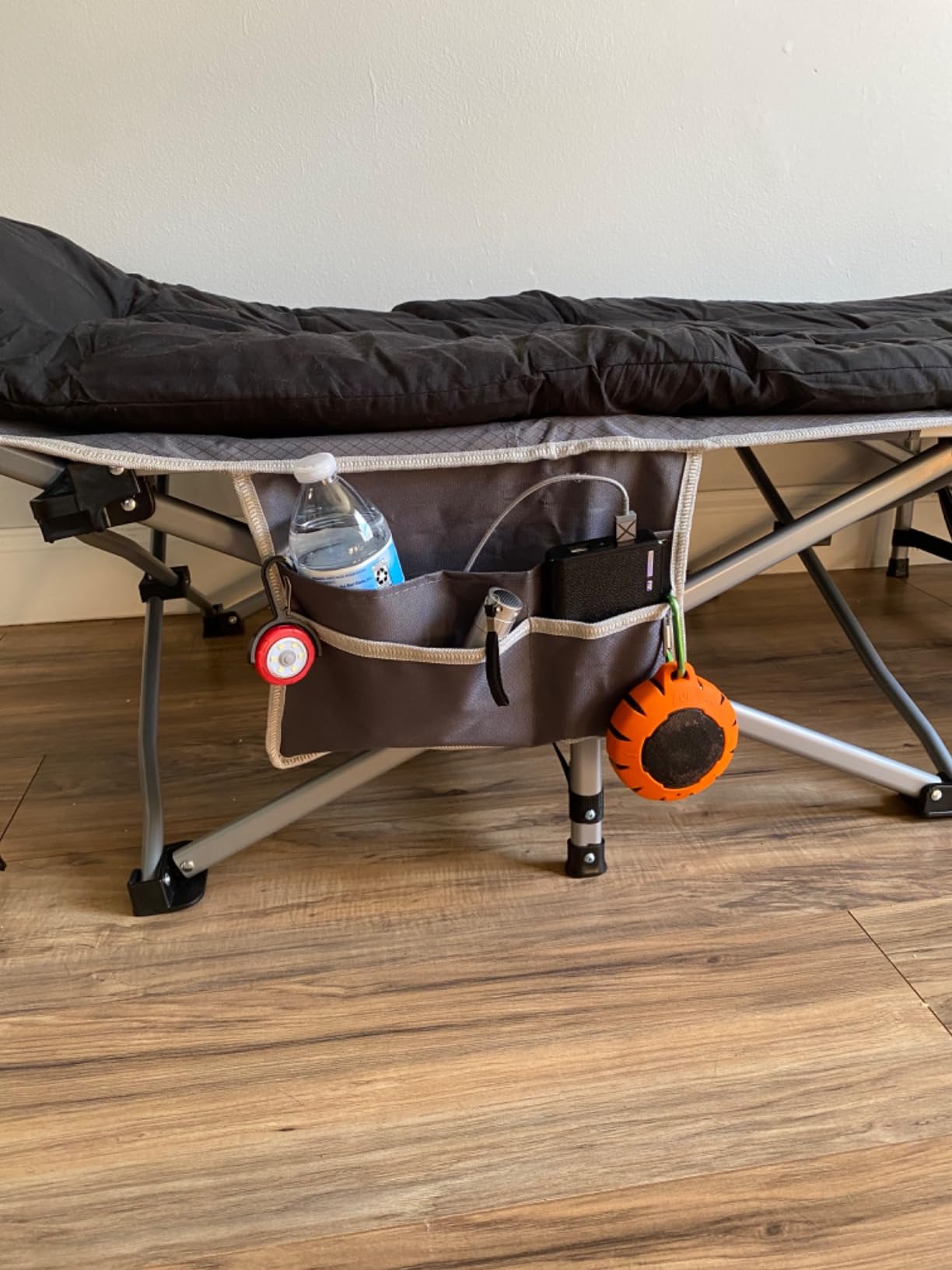ZENPETIO XXL Folding Camping Cot for Adults, 32