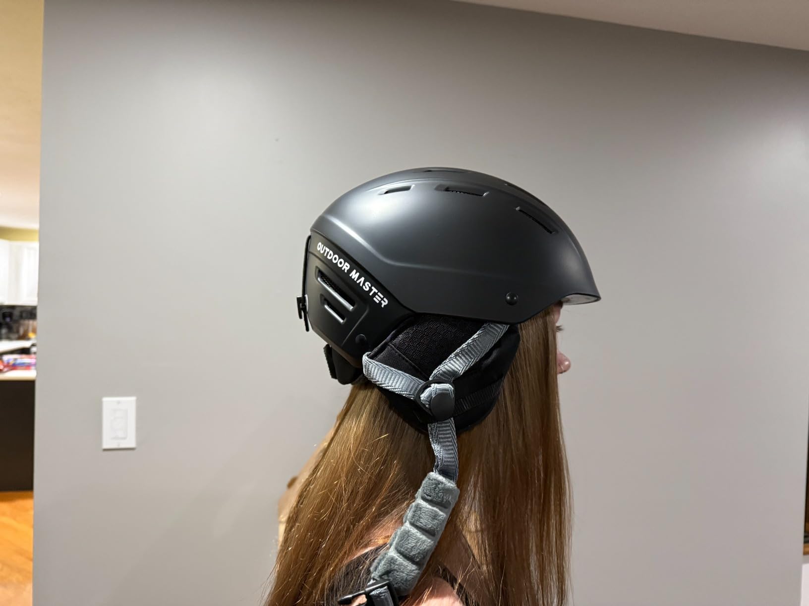 OutdoorMaster Kelvin II Ski Helmet and Wireless Bluetooth Set customer photo 2