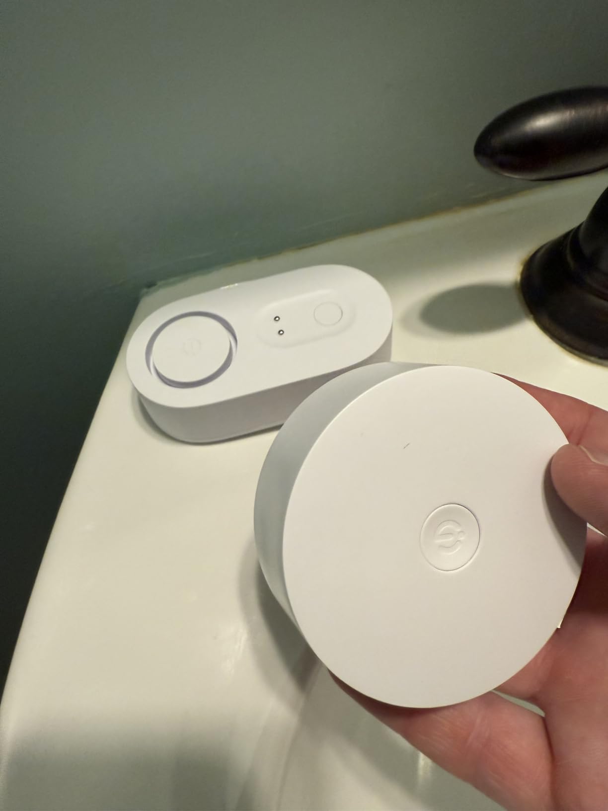 GoveeLife Upgraded Smart Water Leak Detector 1s with High Alarm, 5 Pack customer photo 1