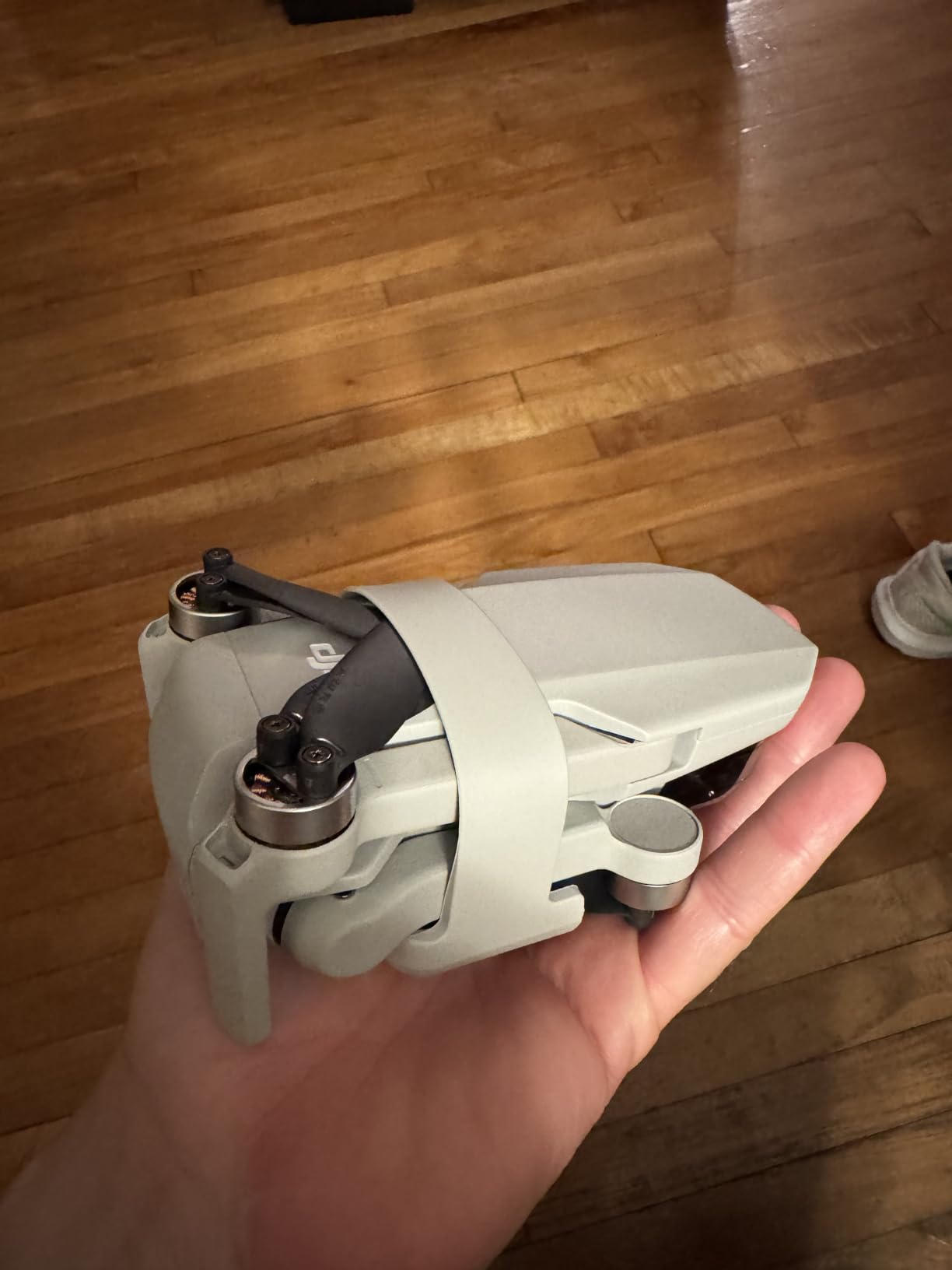 DJI Mini 4K Camera Drone Combo, Drone with 4K UHD Camera for Adults, Under 249 g, 3-Axis Gimbal Stabilization, 10km Video Transmission, Auto Return, 2 Batteries for 62-Min Max Flight Time, QuickShots customer photo 2