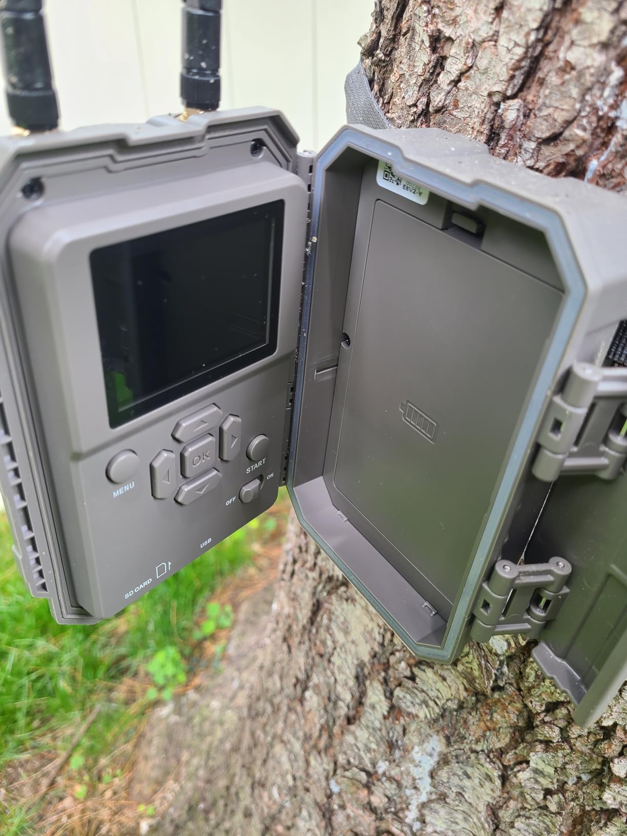 GardePro E8 2.0 WiFi Bluetooth Trail Camera, 4K Video, Dual Antennas customer photo 2