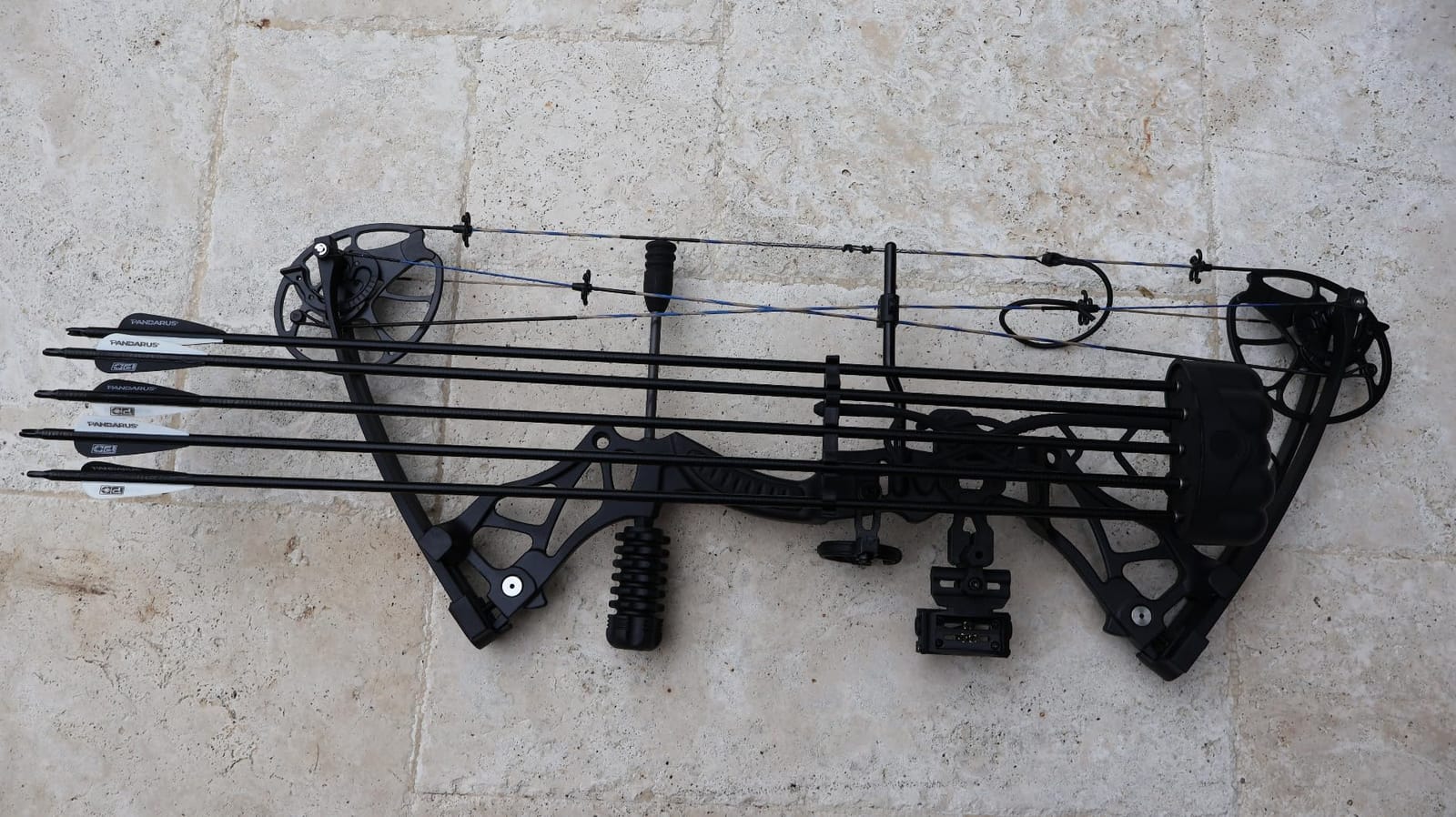 Compound Bow Package for Adults and Teens, 0-70 Lbs Draw Weight,23.5
