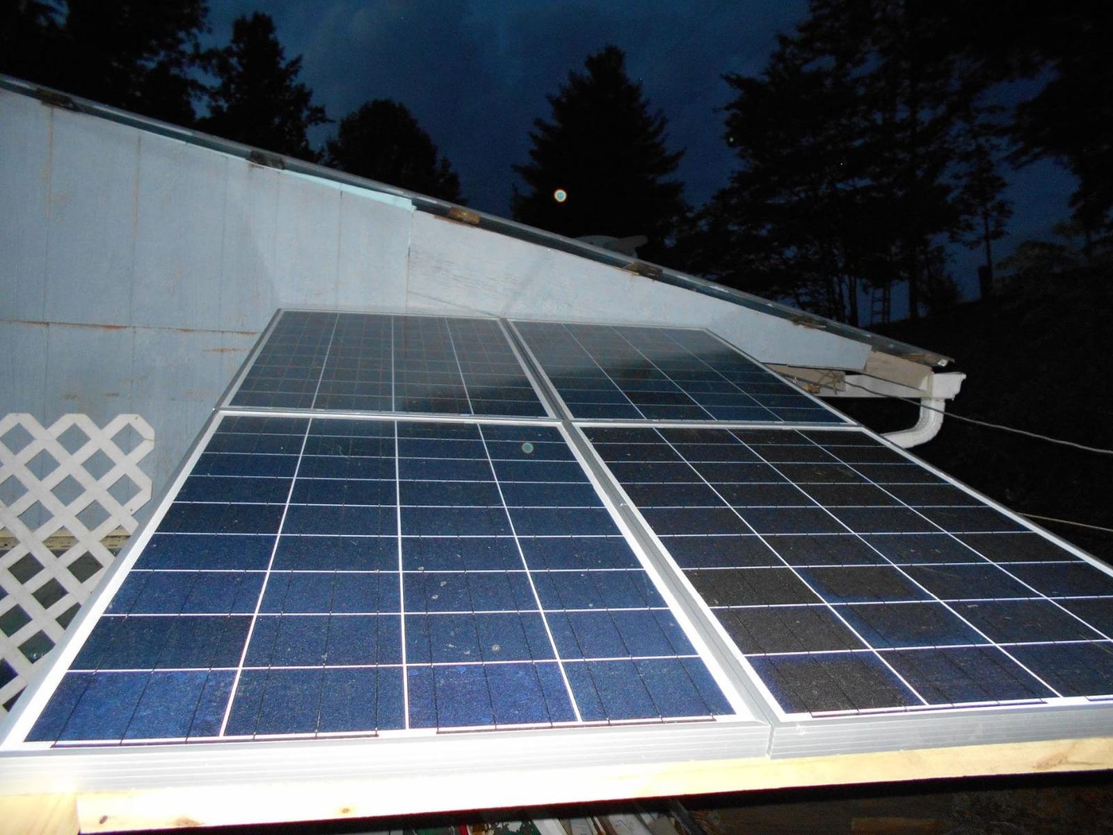 HQST 200W Portable Solar Panel, N-Type, 25% Efficiency, IP67 Waterproof customer photo 2