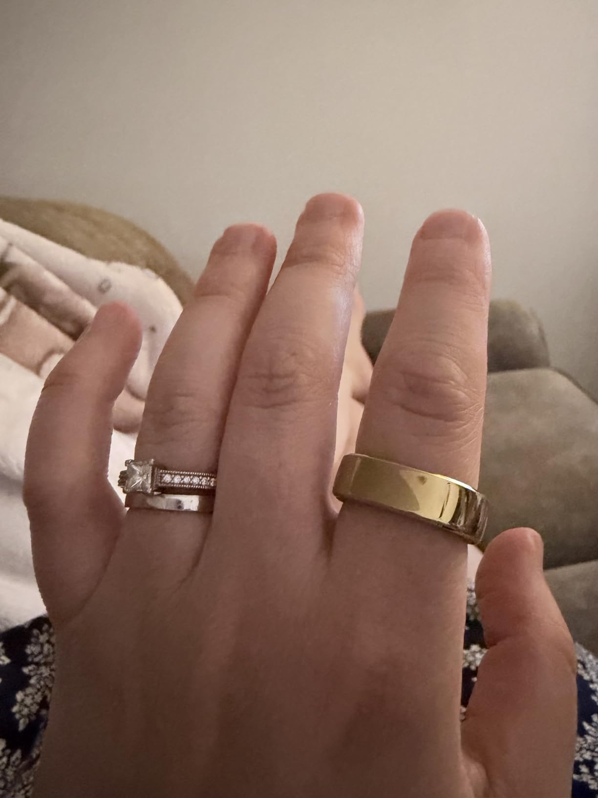 RingConn Gen 3 Smart Ring - Vascular Trends(Size 7, Royal Gold) customer photo 1